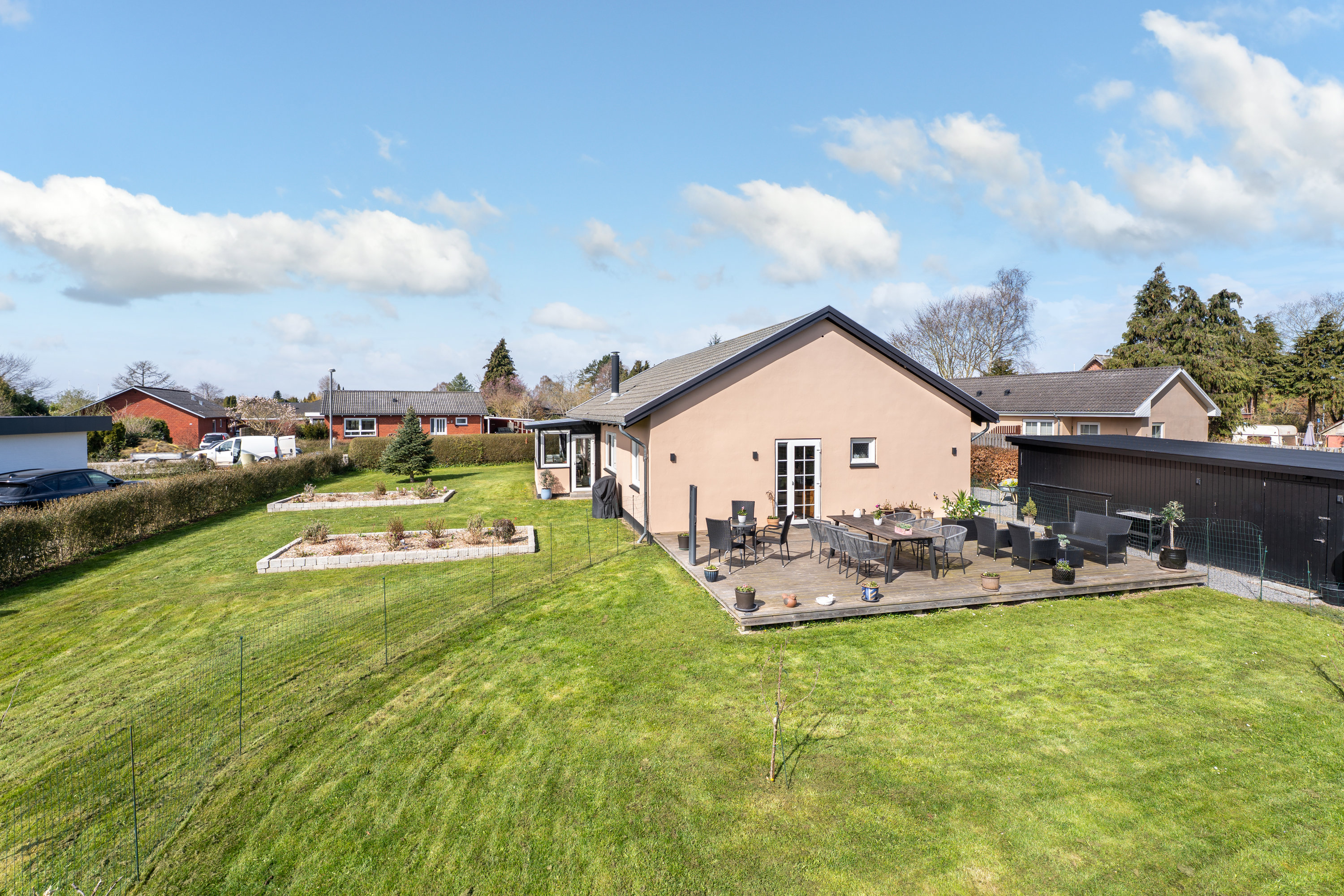 Fremhævet mastefoto billede i fuldskærmstilstand. Billede af Skovvej 37, 4840 Nørre Alslev