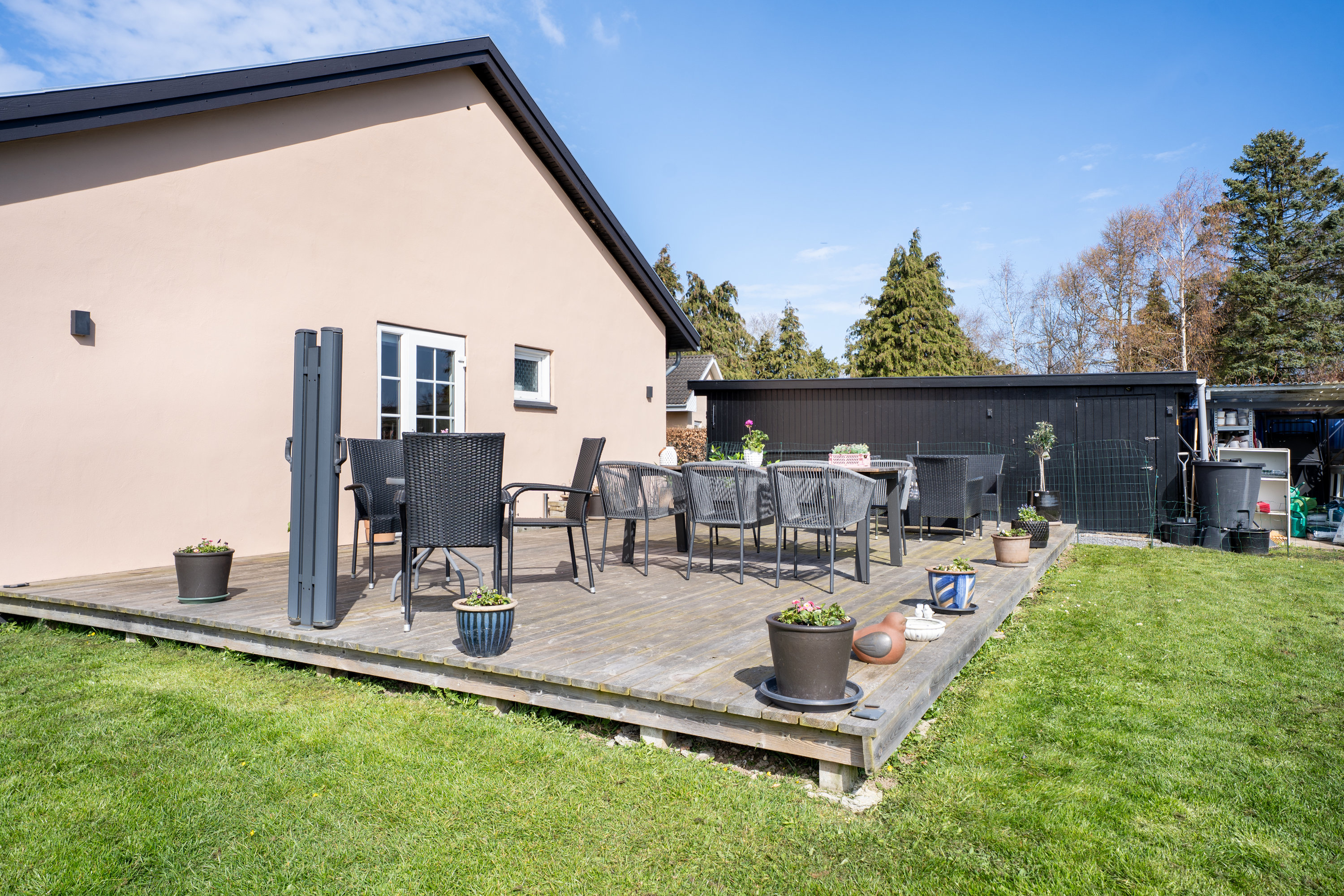 Fremhævet terrasse billede i fuldskærmstilstand. Billede af Skovvej 37, 4840 Nørre Alslev