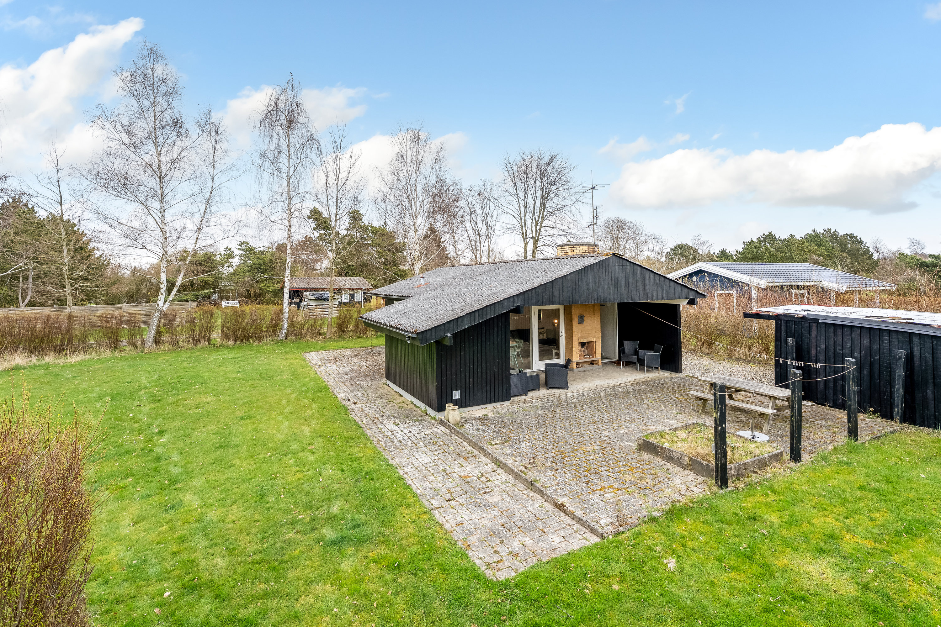 Fremhævet mastefoto billede i fuldskærmstilstand. Billede af Stubbegårdsparken 59, 4900 Nakskov