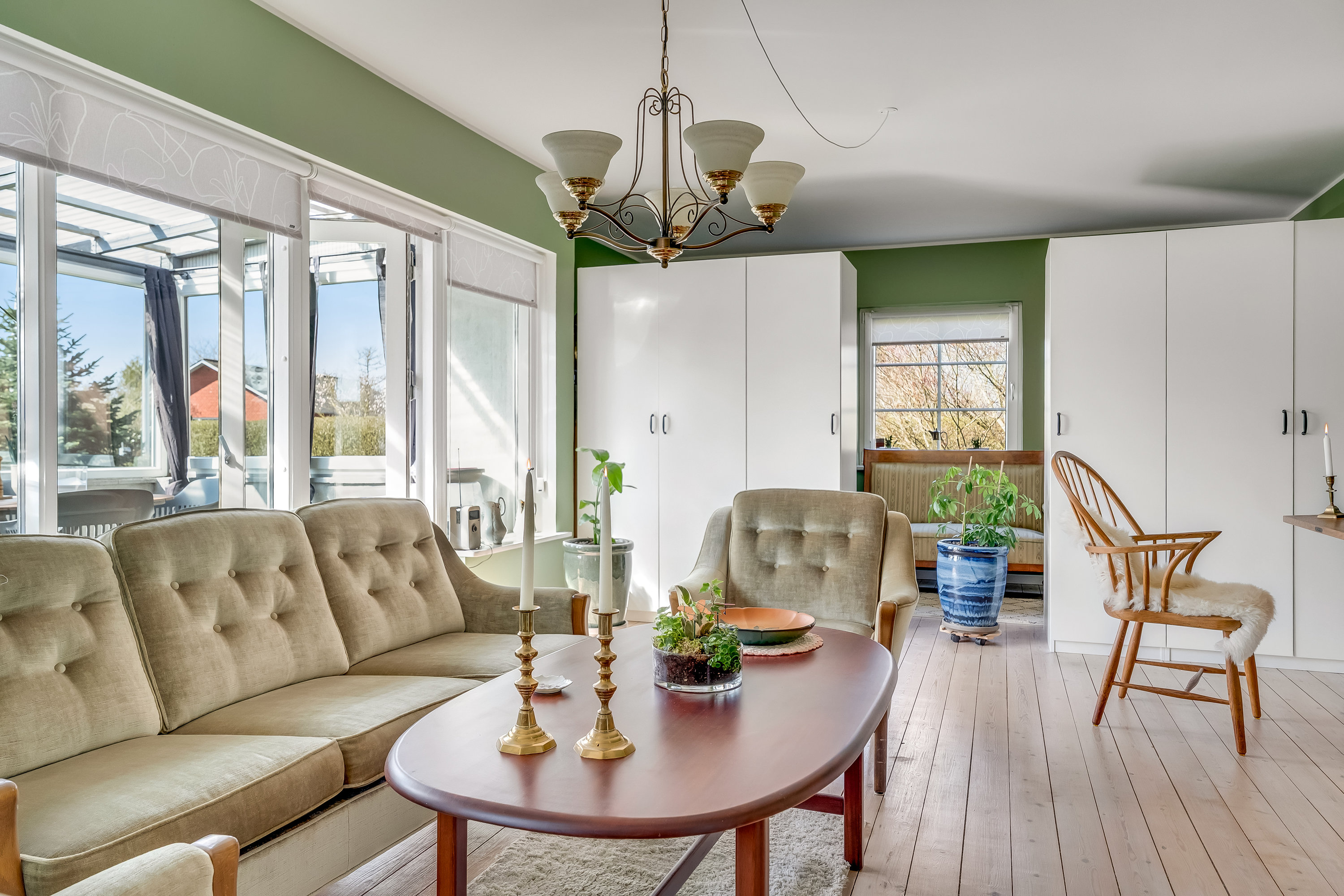 Fremhævet stue billede i fuldskærmstilstand. Billede af Skovvej 37, 4840 Nørre Alslev