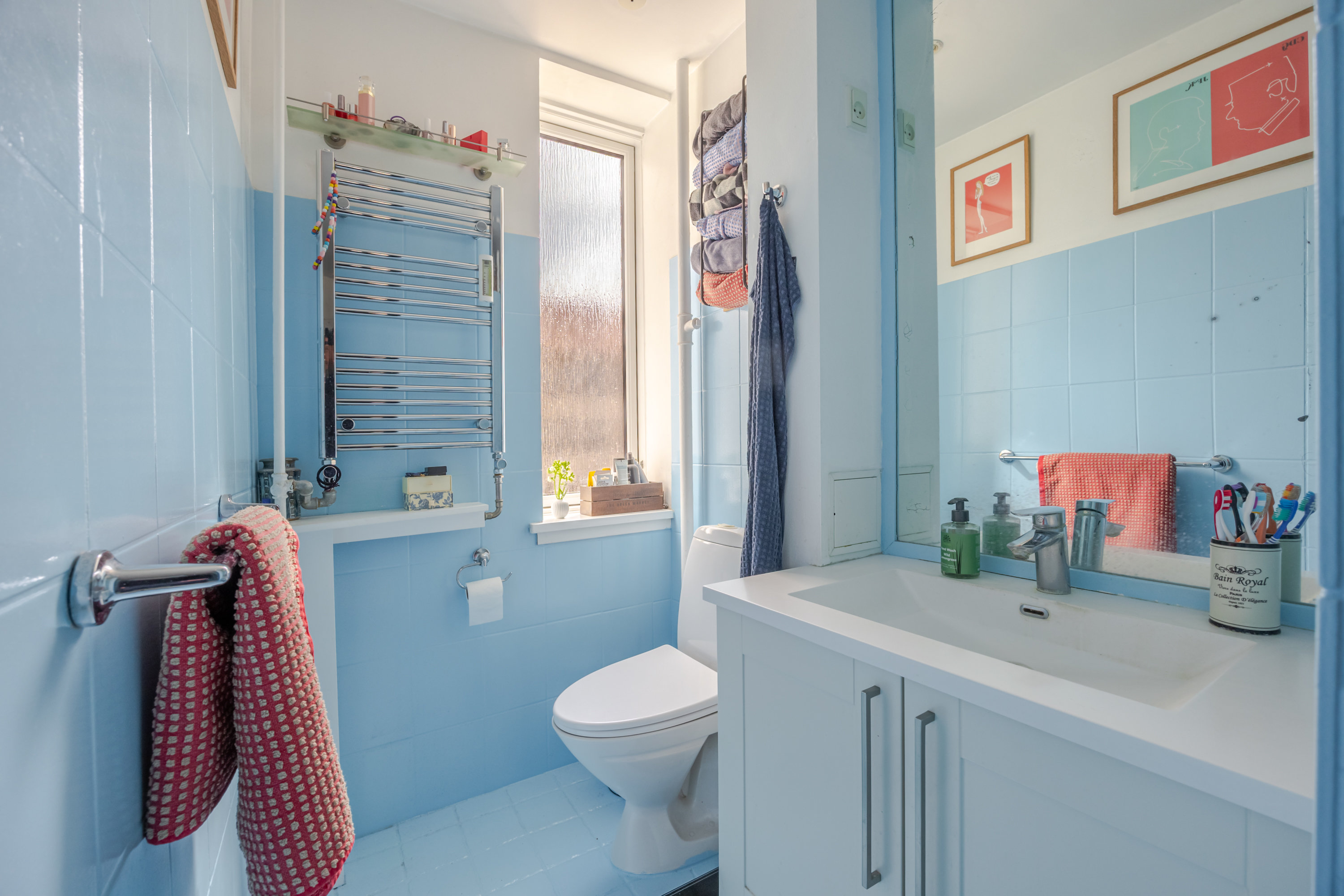 Fremhævet andet billede i fuldskærmstilstand. Billede af Schubertsvej 12, 1. tv., 2450 København SV