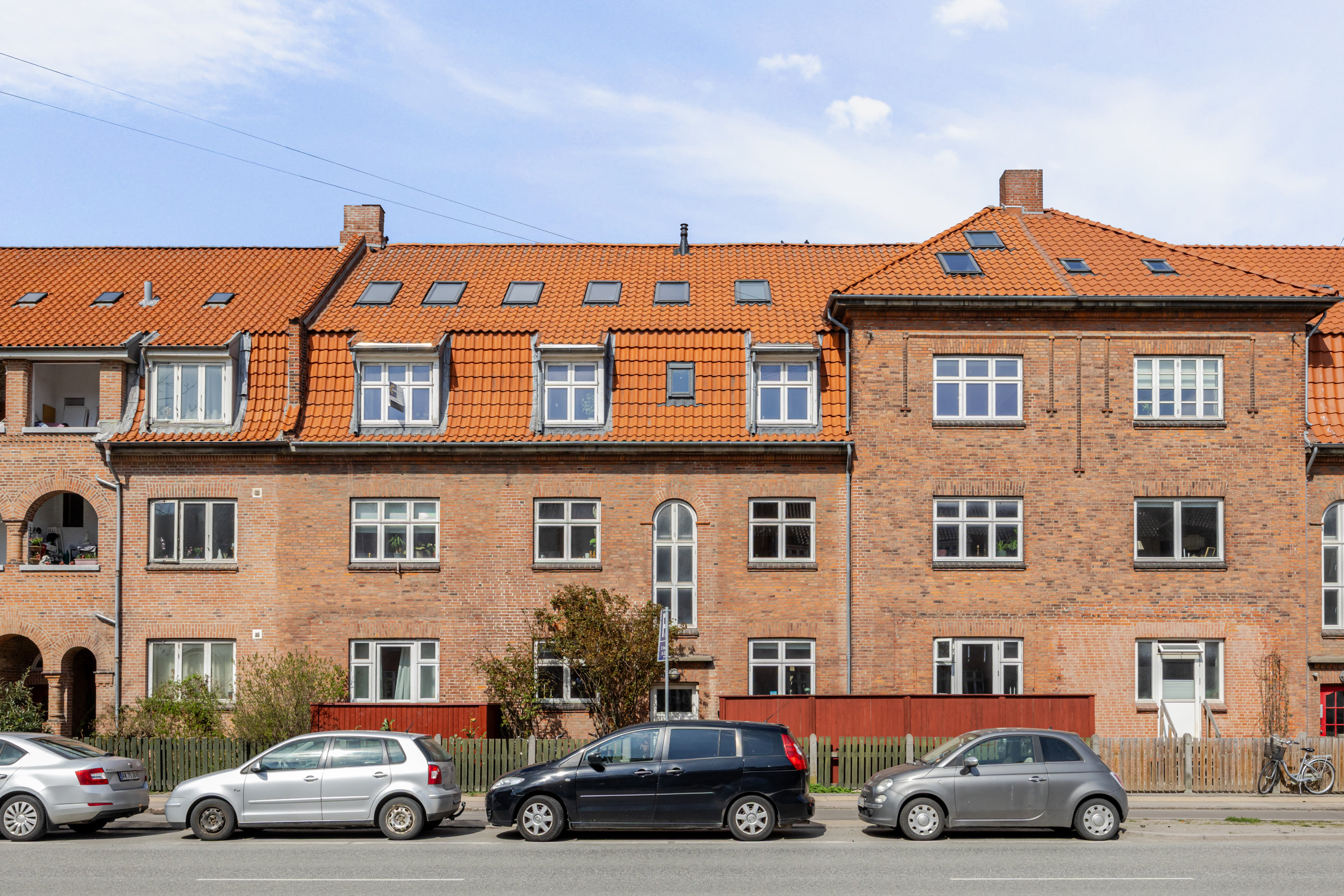 Fremhævet andet billede i fuldskærmstilstand. Billede af P. Knudsens Gade 16, 2. tv., 2450 København SV