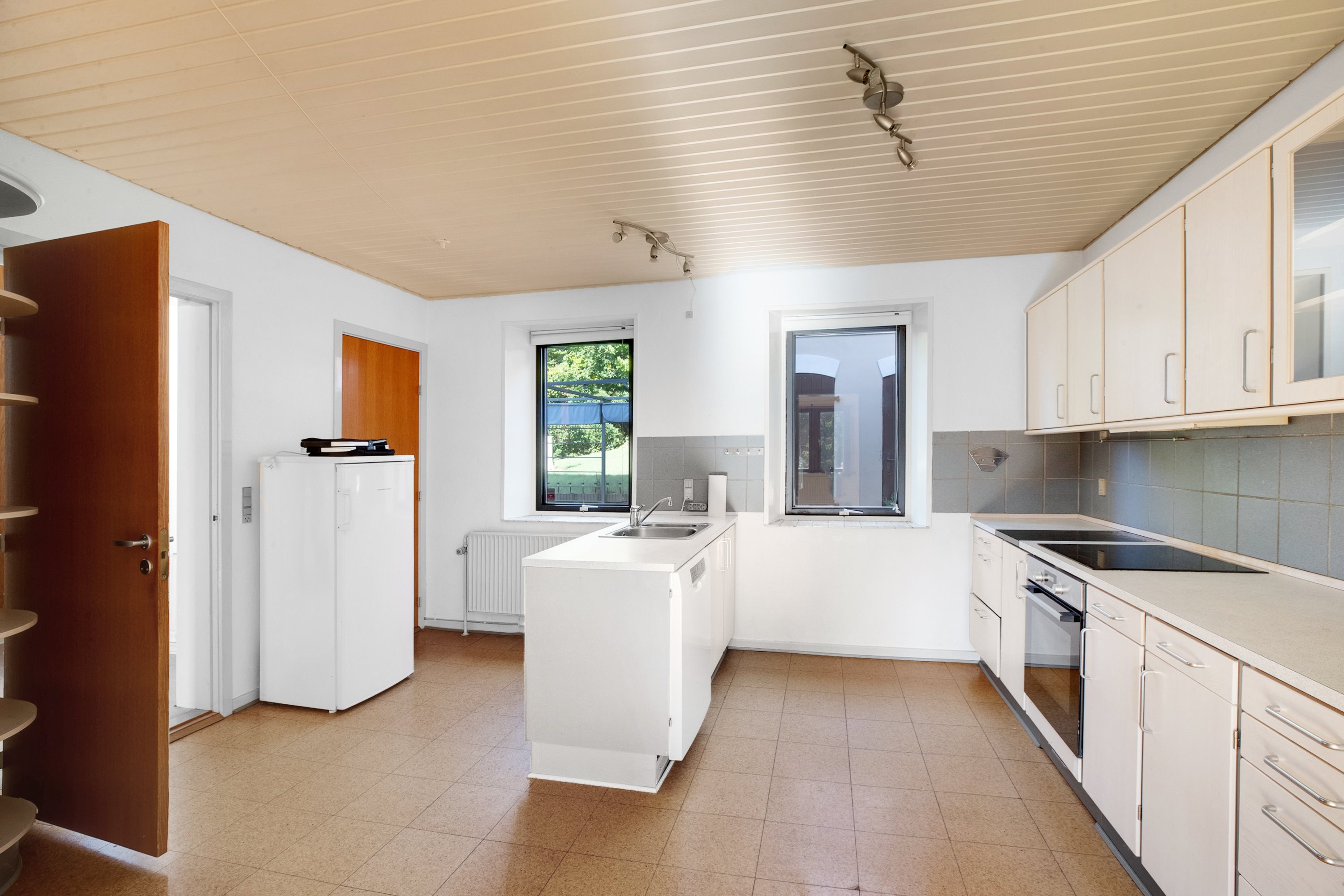 Miniaturebillede 2: køkken. Billede af Sejrsvej 52, Rinkenæs, 6300 Gråsten