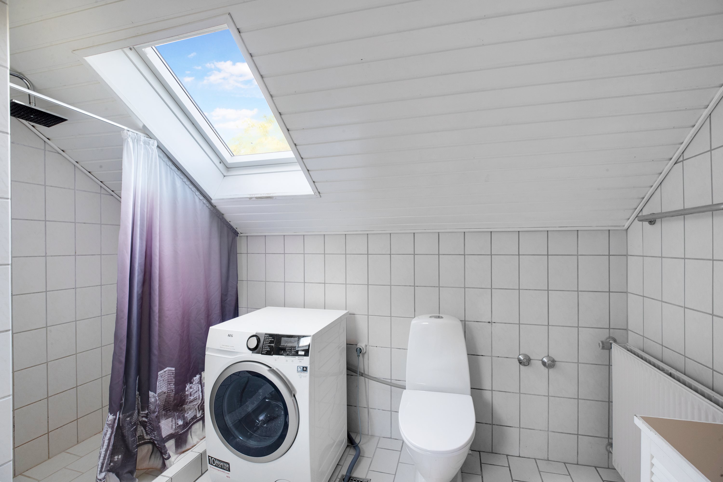 Fremhævet badeværelse billede i fuldskærmstilstand. Billede af Sejrsvej 52, Rinkenæs, 6300 Gråsten