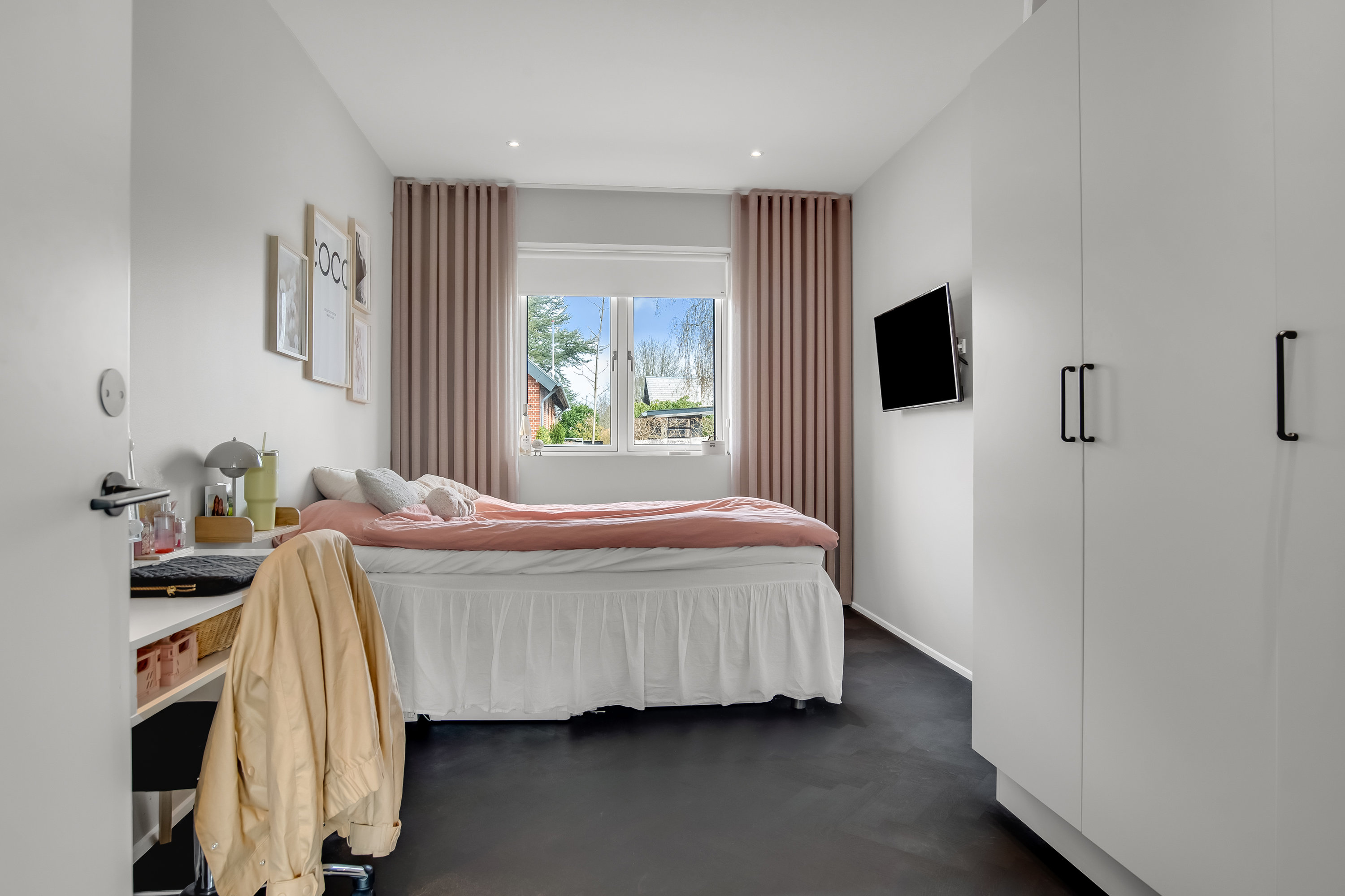 Fremhævet værelse billede i fuldskærmstilstand. Billede af Lyngbakken 18, 7500 Holstebro