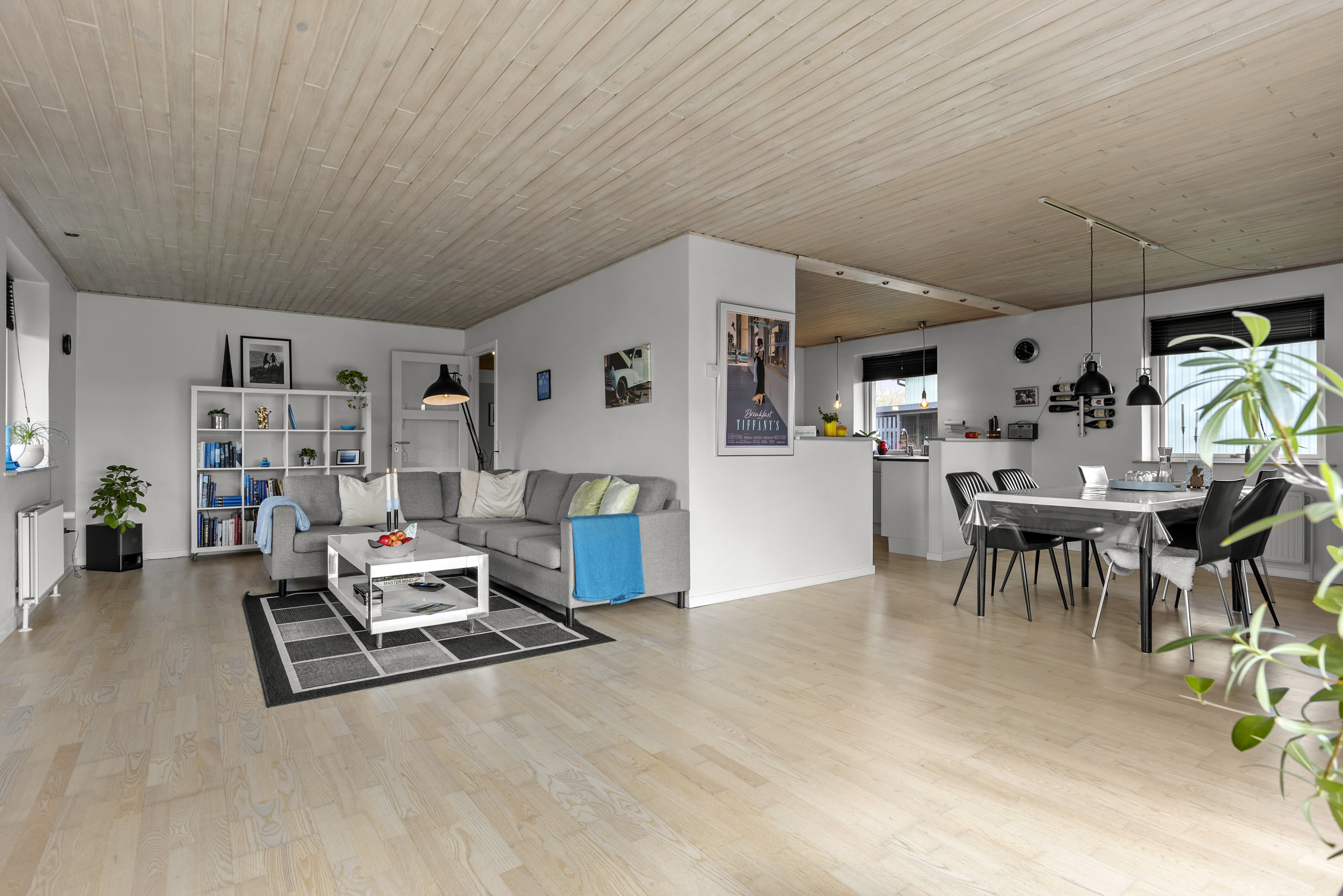 Fremhævet stue billede i fuldskærmstilstand. Billede af Nøddevej 8, 4171 Glumsø