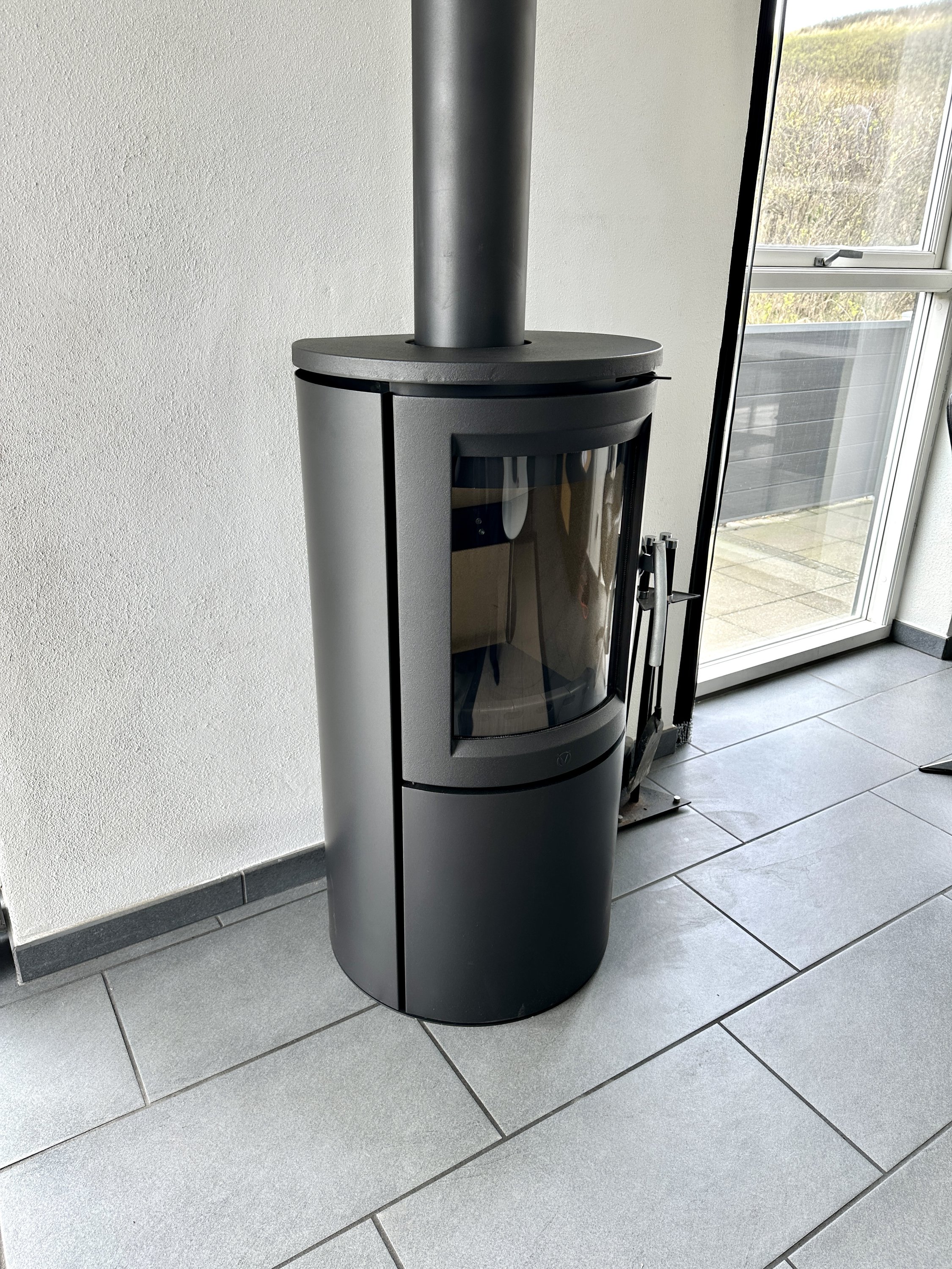 Fremhævet  billede i fuldskærmstilstand. Billede af Granvej 22, Aargab, 6960 Hvide Sande