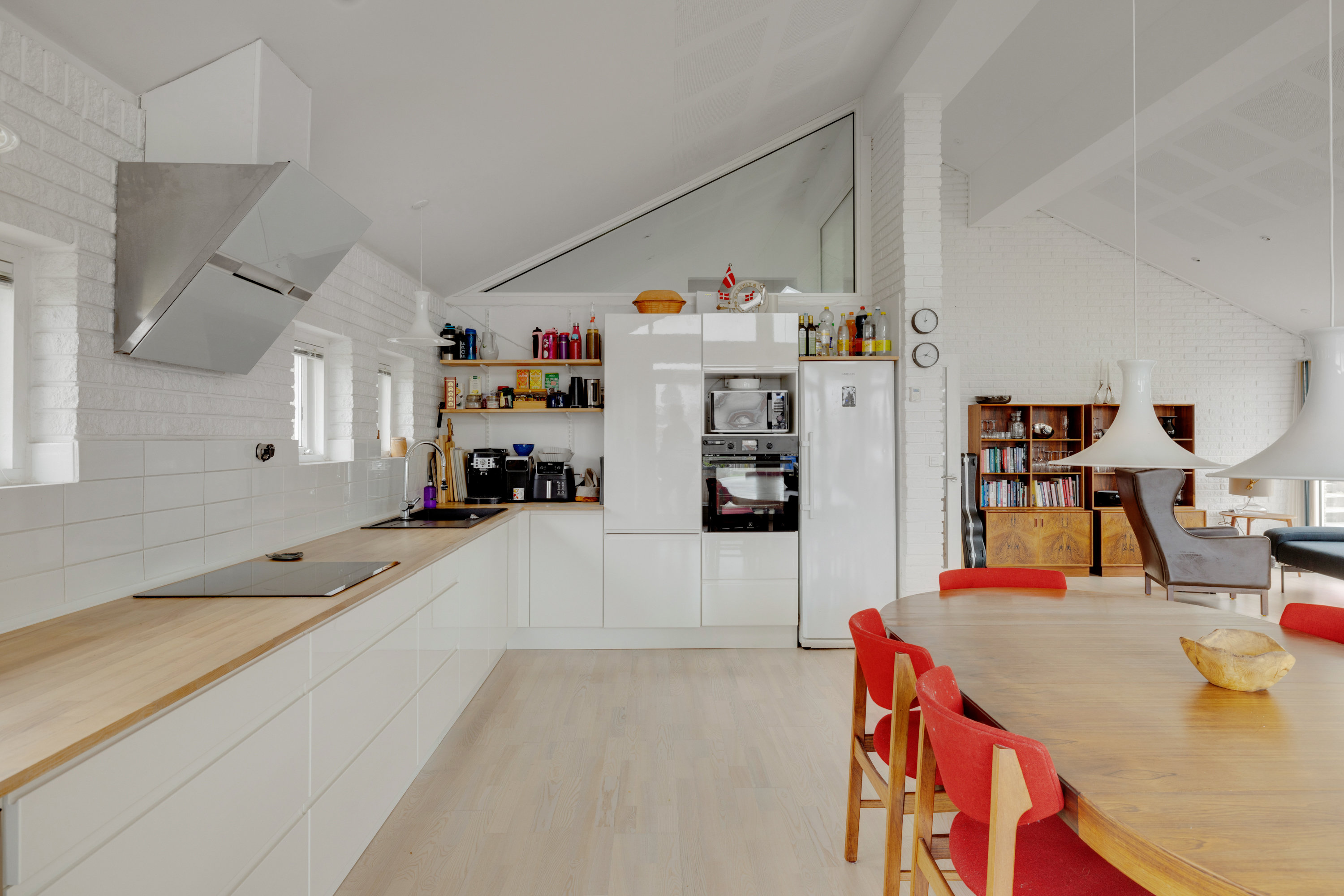 Fremhævet køkken billede i fuldskærmstilstand. Billede af Nytoften 17, 2750 Ballerup