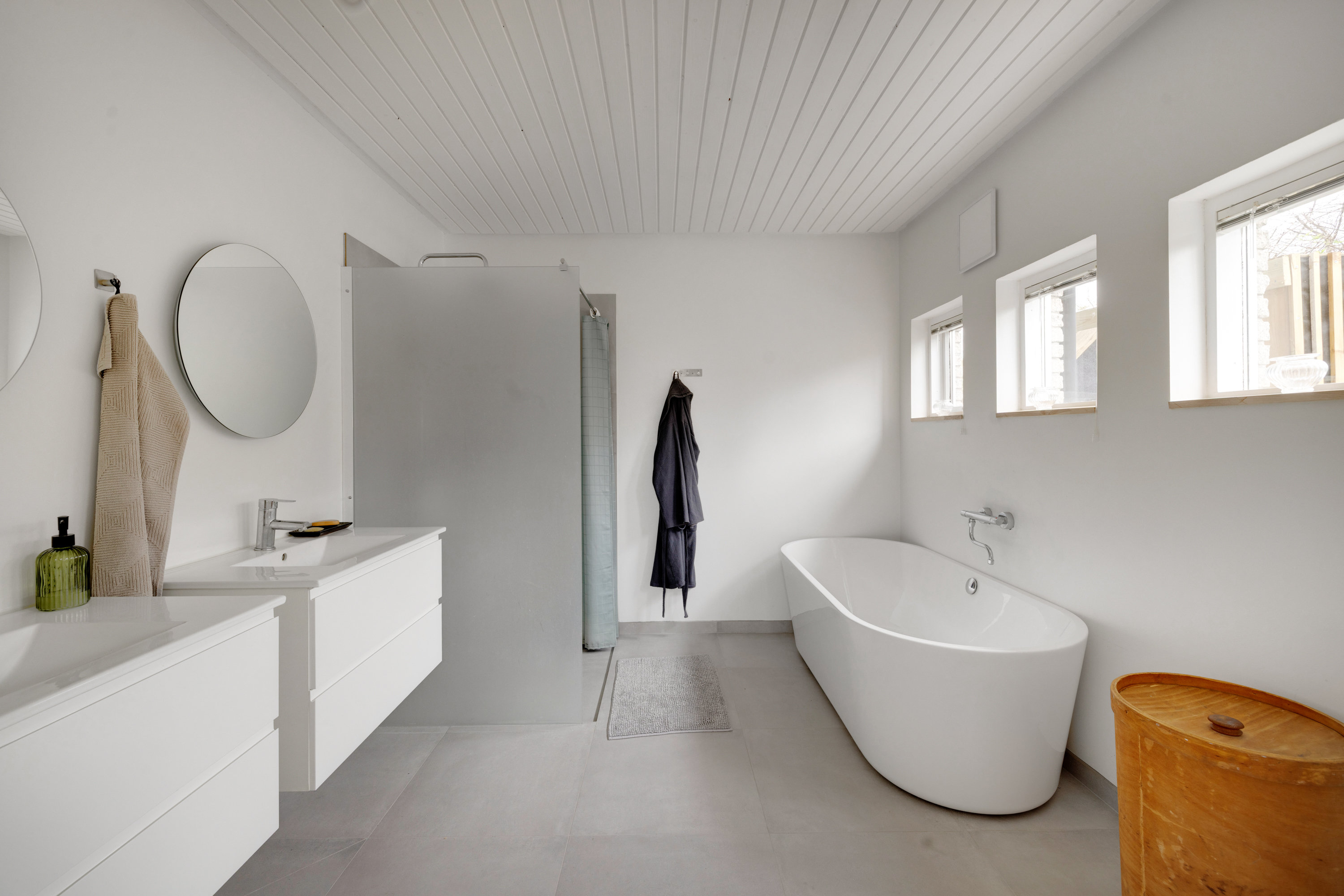 Fremhævet badeværelse billede i fuldskærmstilstand. Billede af Nytoften 17, 2750 Ballerup