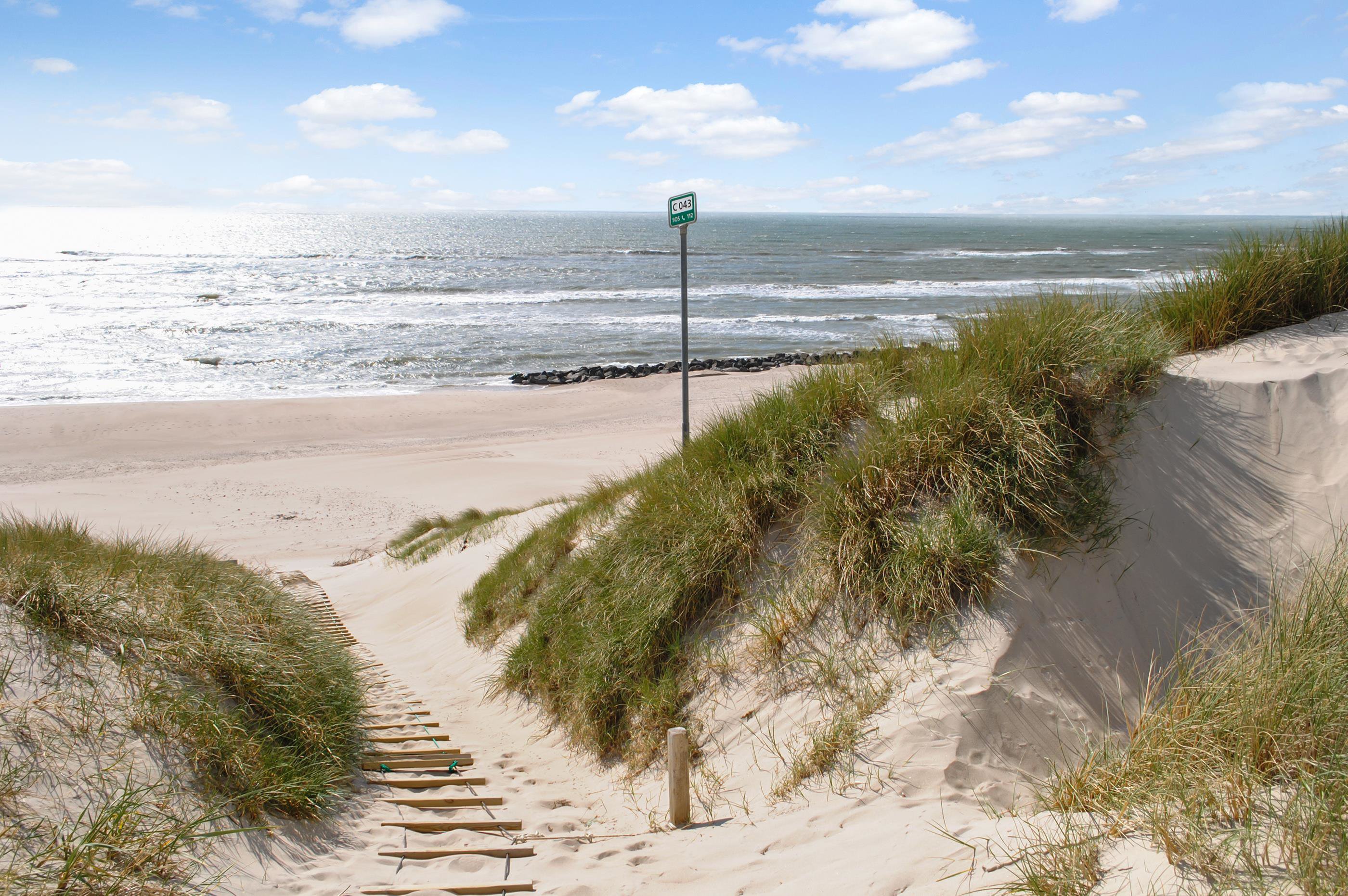 Fremhævet  billede i fuldskærmstilstand. Billede af Granvej 22, Aargab, 6960 Hvide Sande