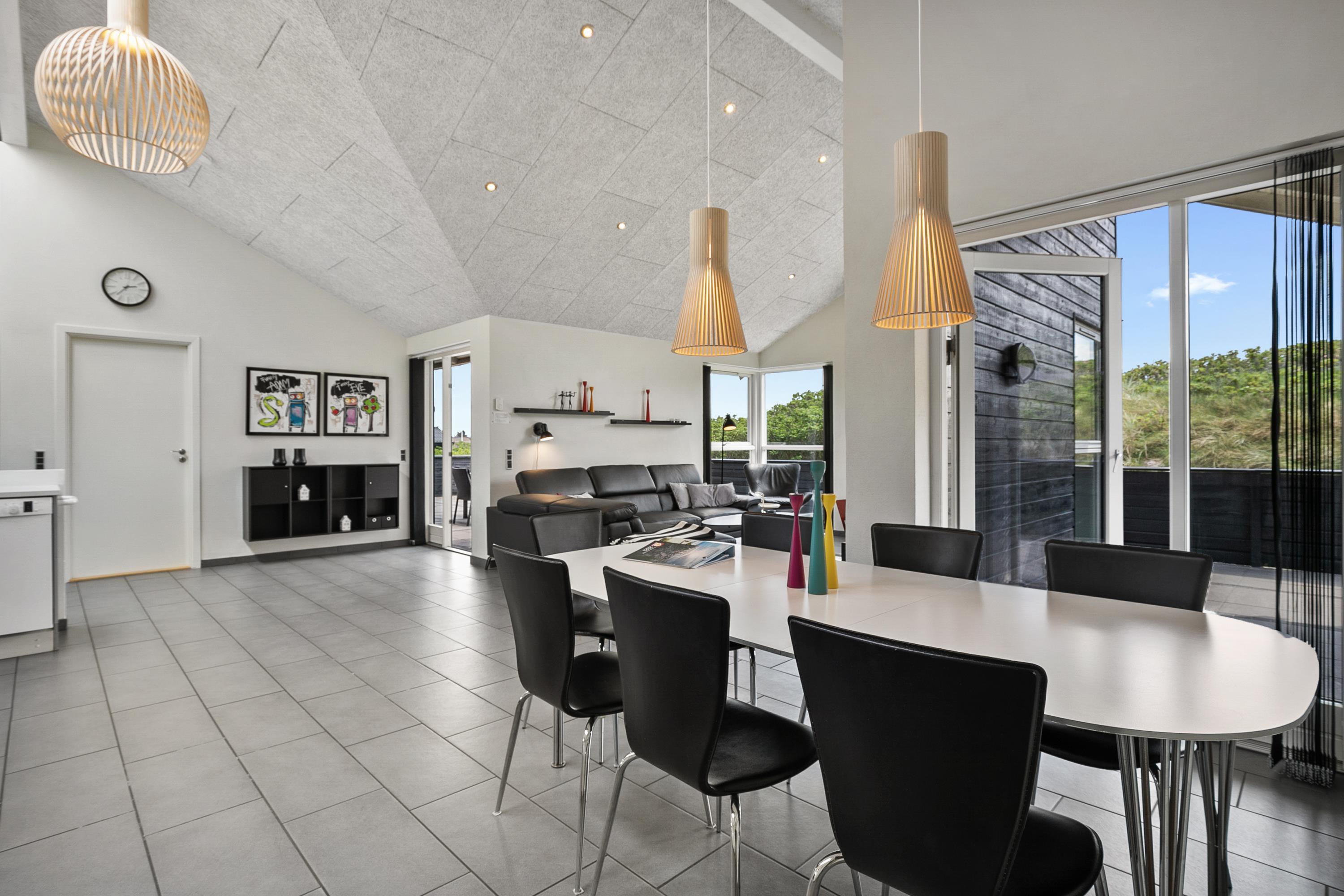 Fremhævet  billede i fuldskærmstilstand. Billede af Granvej 22, Aargab, 6960 Hvide Sande