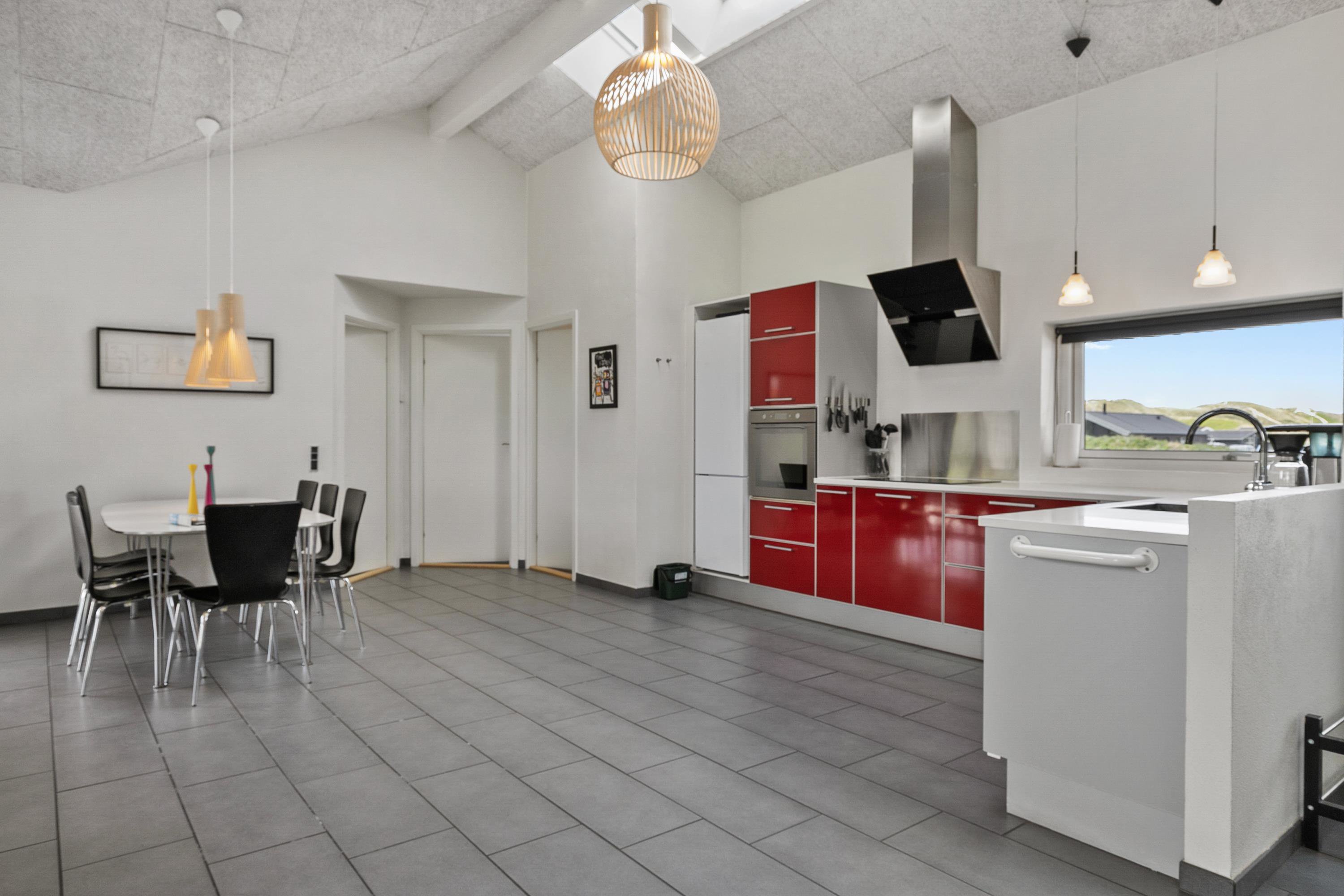 Fremhævet  billede i fuldskærmstilstand. Billede af Granvej 22, Aargab, 6960 Hvide Sande