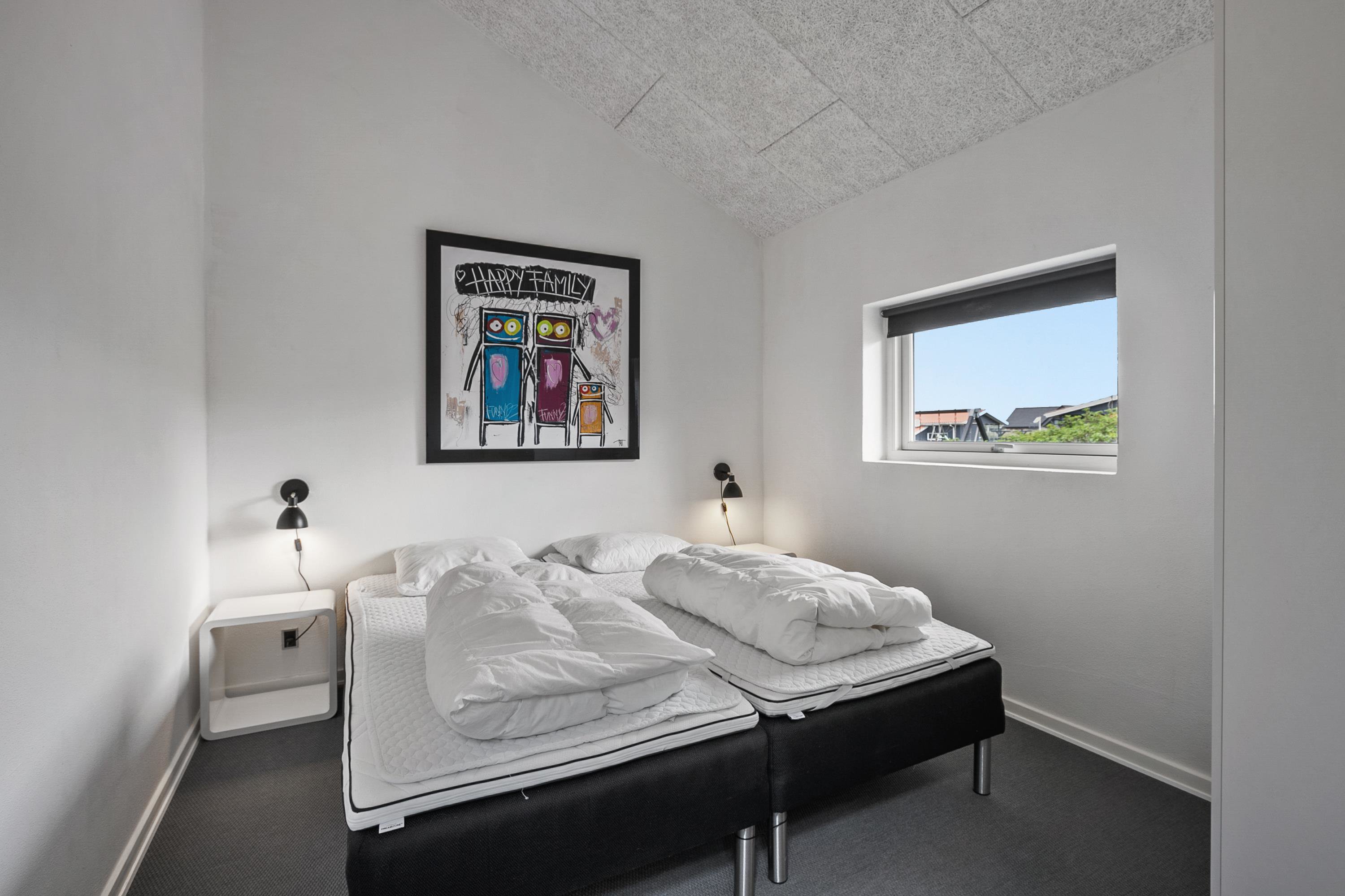 Fremhævet  billede i fuldskærmstilstand. Billede af Granvej 22, Aargab, 6960 Hvide Sande