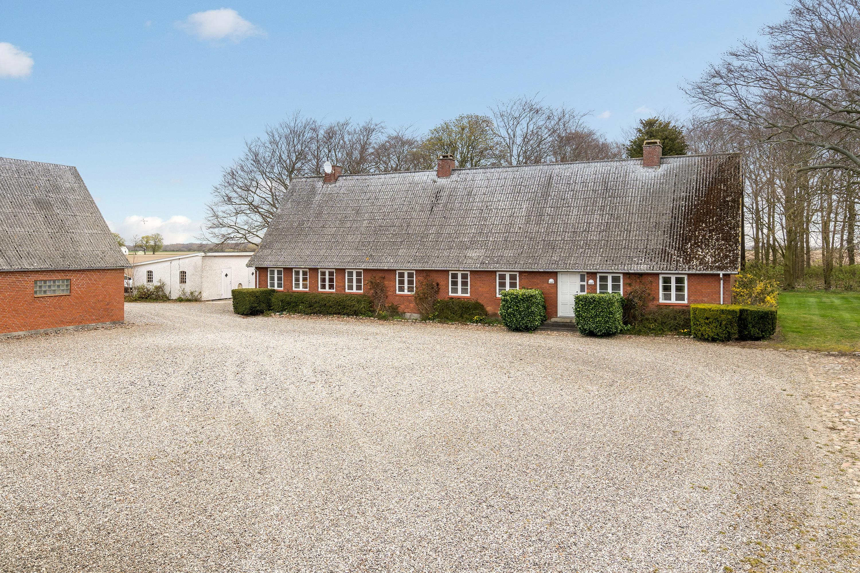 Landejendom: Ejendommen på Nøjsomhedsvej 16, Købelev, 4900 Nakskov