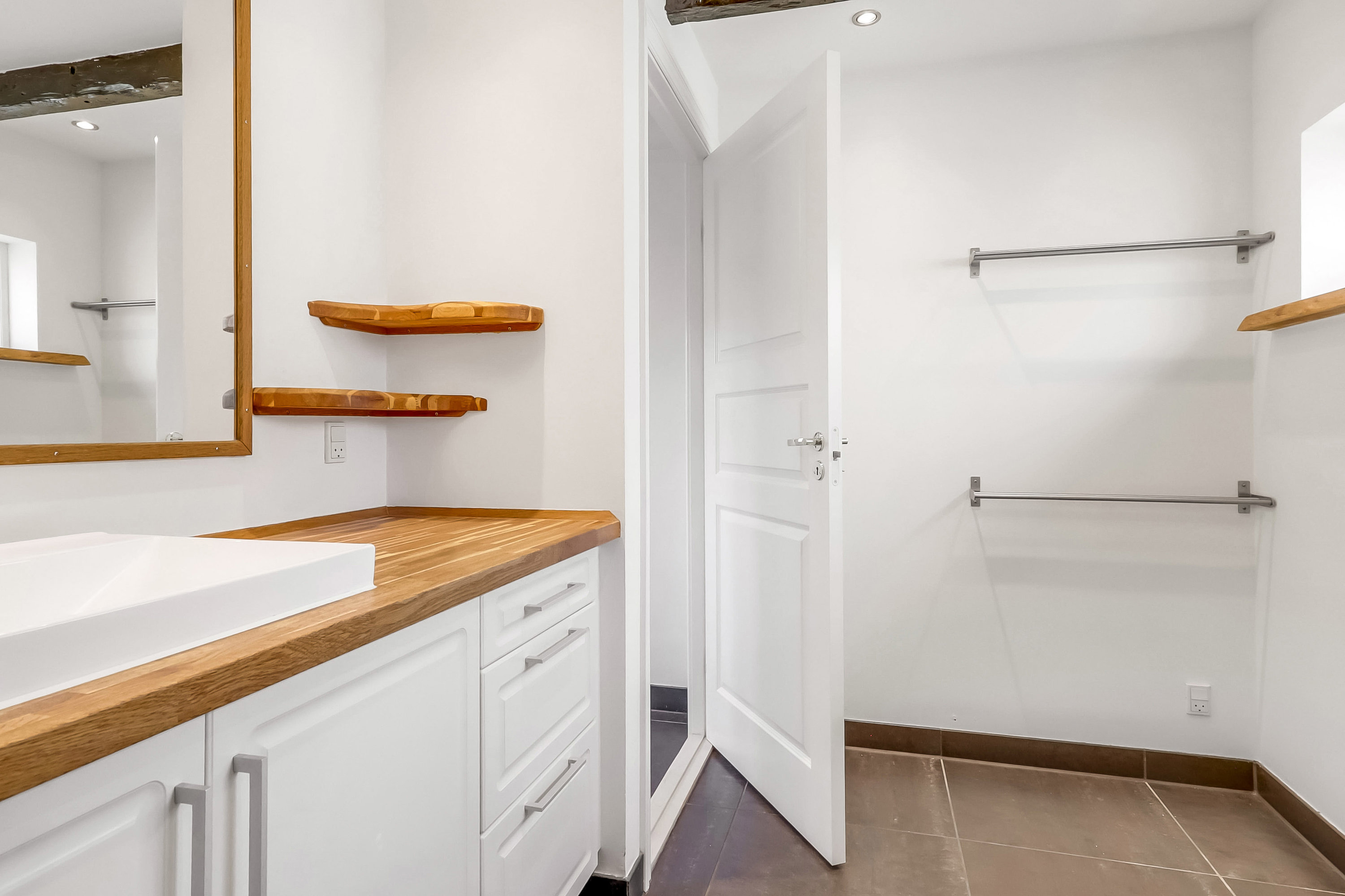 Fremhævet andet billede i fuldskærmstilstand. Billede af Mølmarksvej 60, 5700 Svendborg