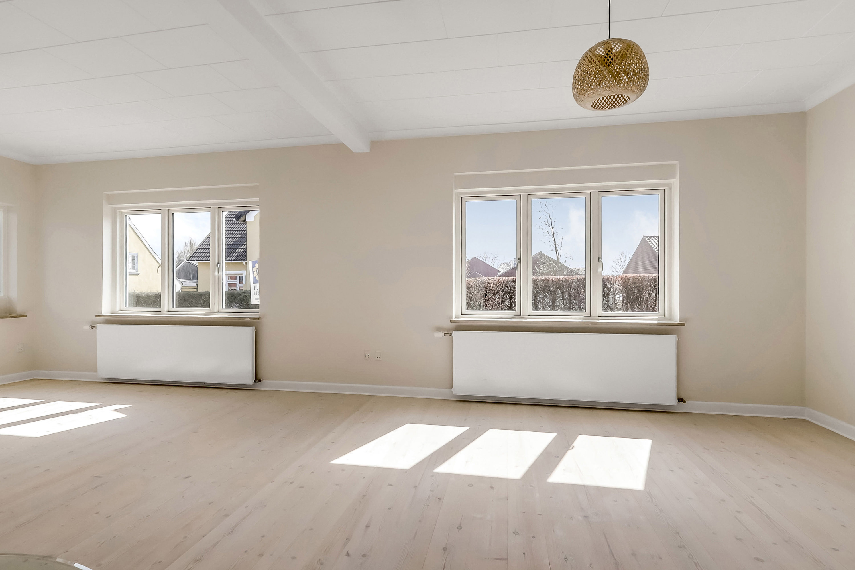 Fremhævet stue billede i fuldskærmstilstand. Billede af Mølmarksvej 60, 5700 Svendborg