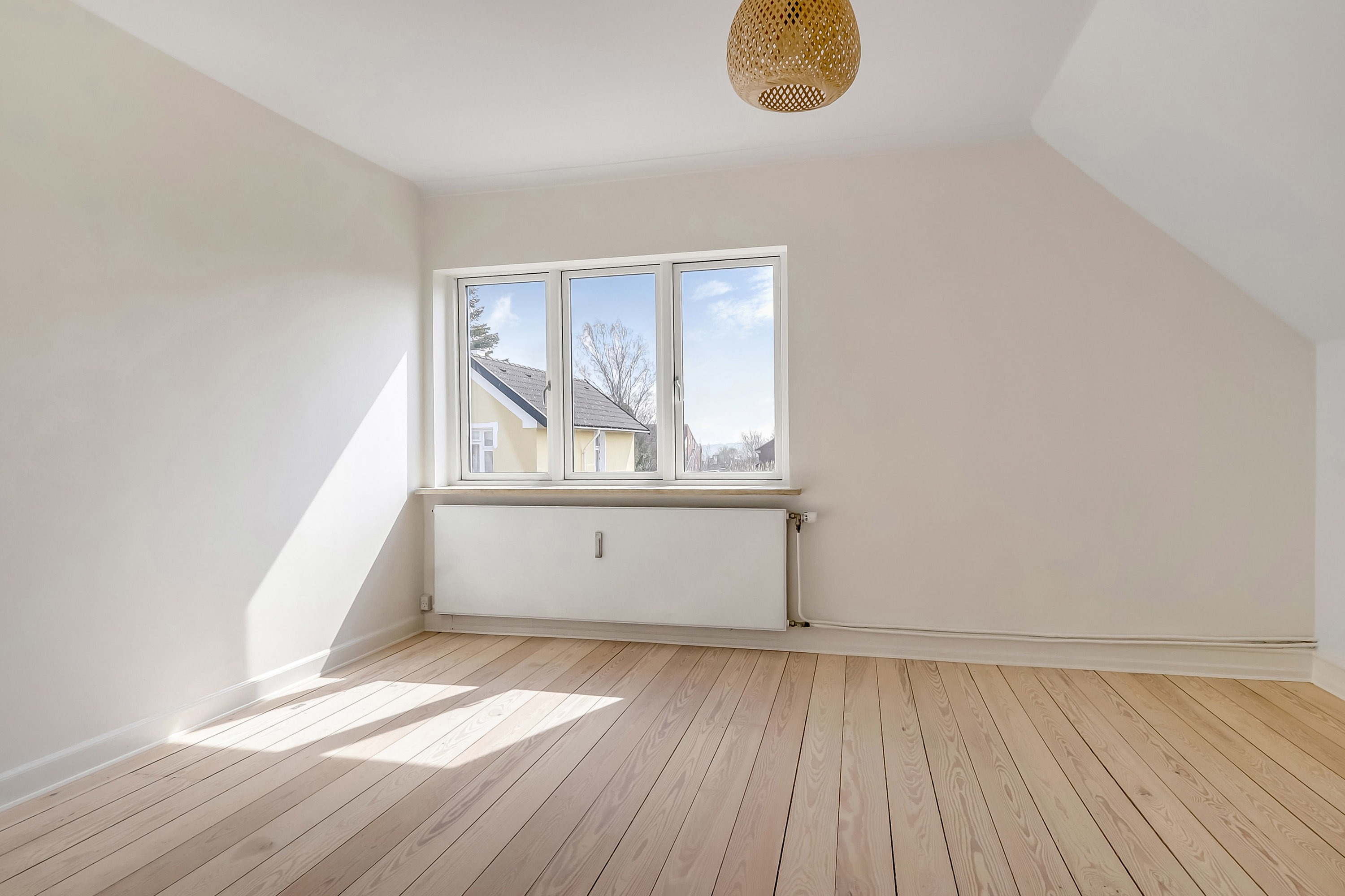 Fremhævet værelse billede i fuldskærmstilstand. Billede af Mølmarksvej 60, 5700 Svendborg