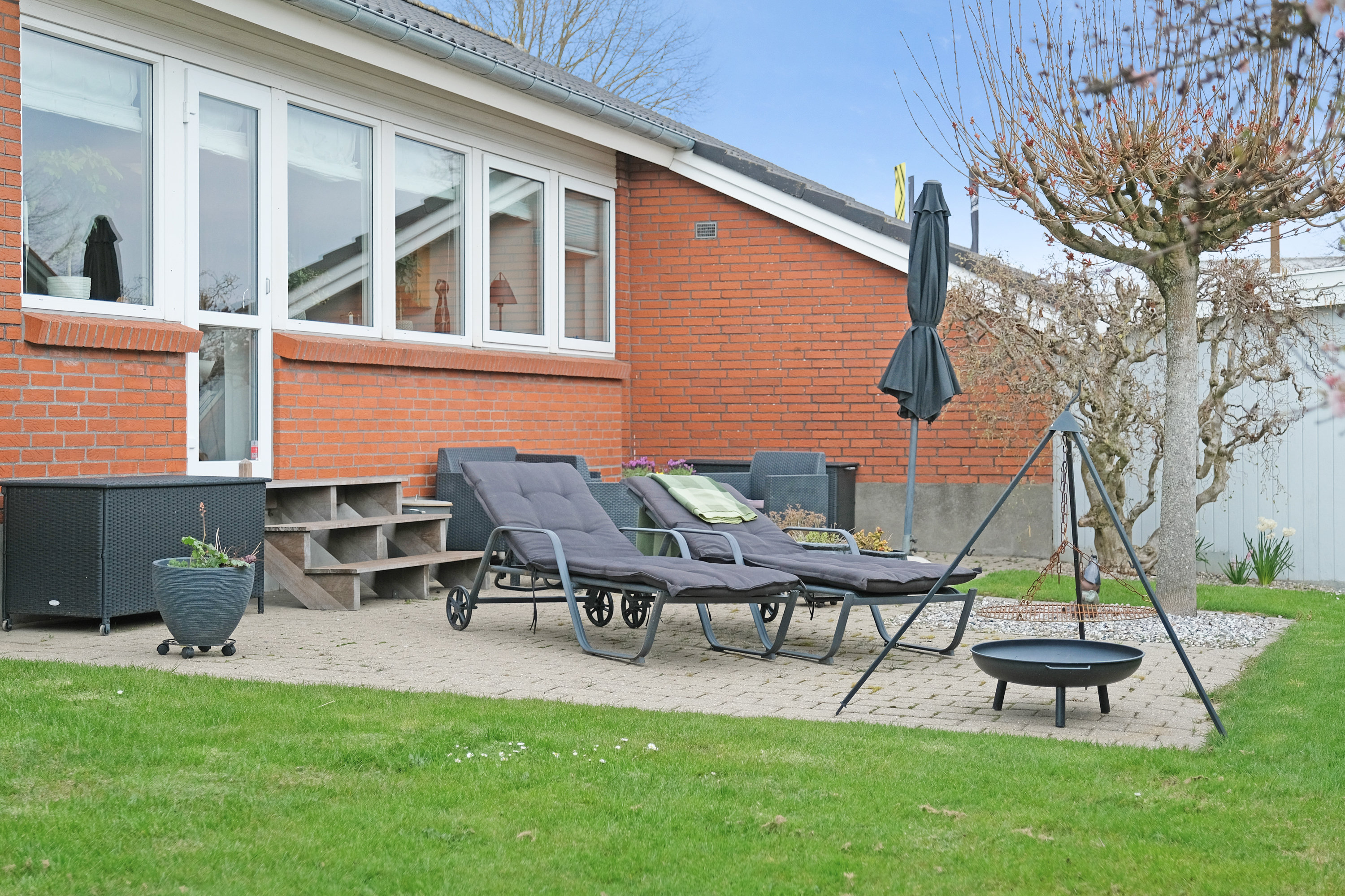Fremhævet terrasse billede i fuldskærmstilstand. Billede af Fynsvej 24, 5500 Middelfart