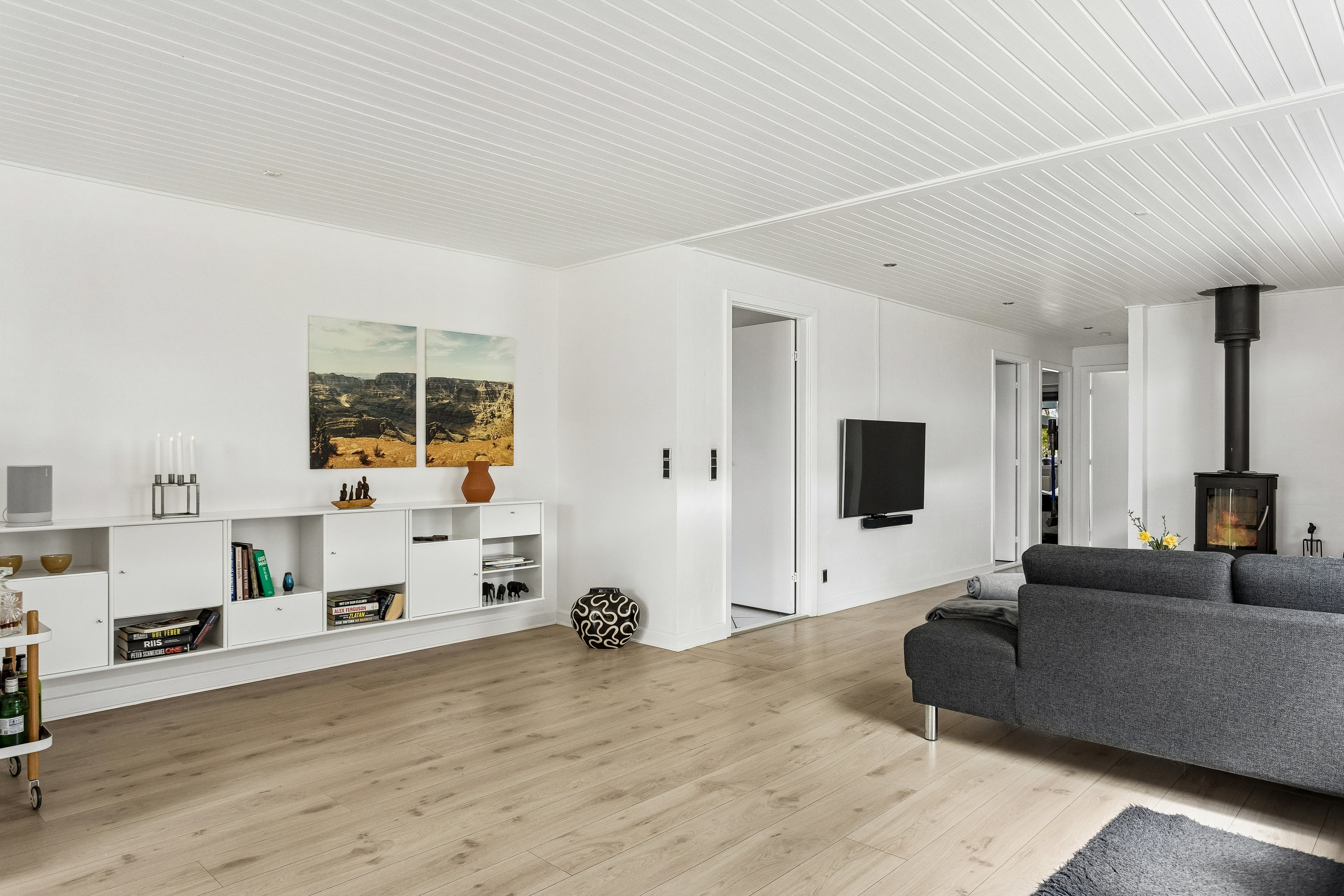 Fremhævet stue billede i fuldskærmstilstand. Billede af Humlevænget 65, 7570 Vemb