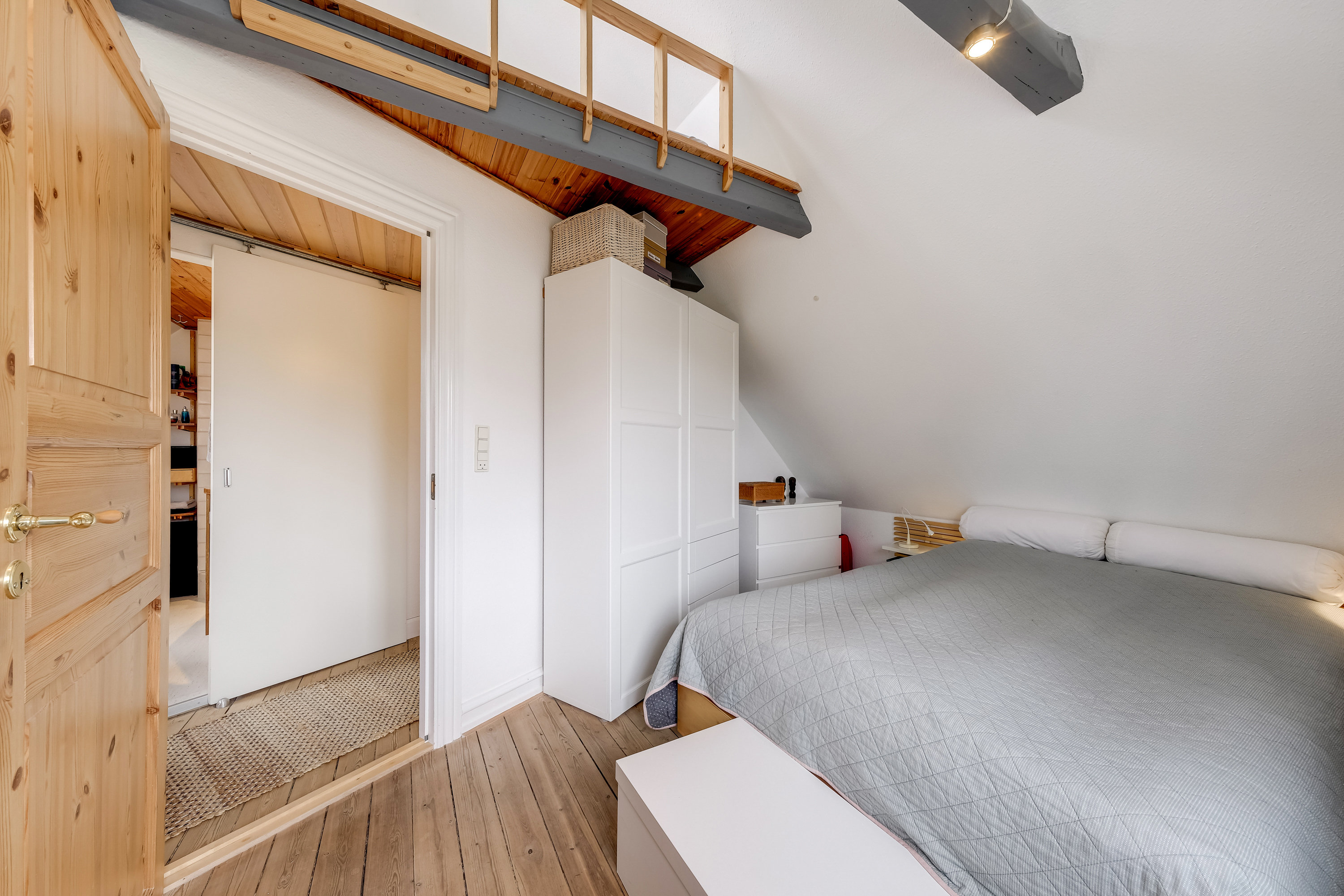 Fremhævet soveværelse billede i fuldskærmstilstand. Billede af Nørregade 89, 5620 Glamsbjerg