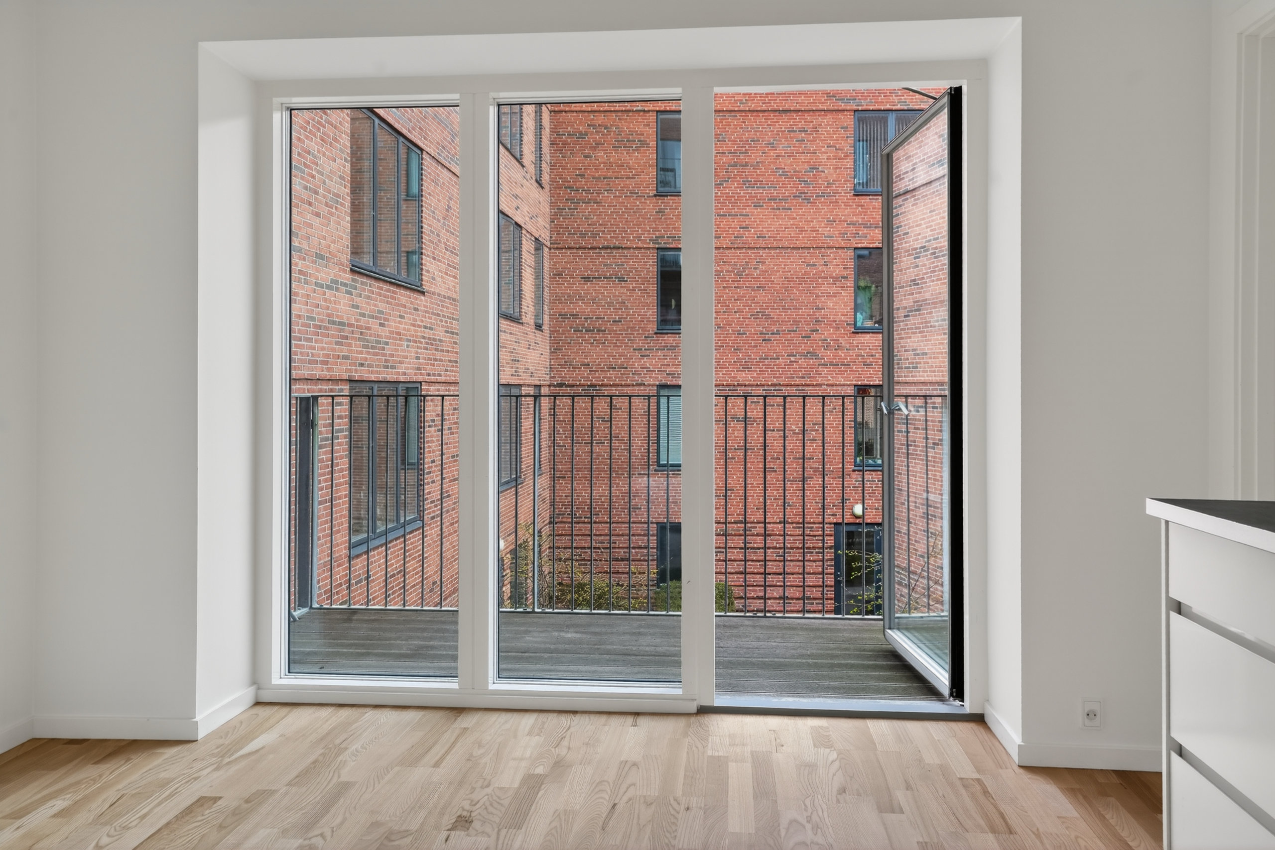 Fremhævet stue billede i fuldskærmstilstand. Billede af Valby Maskinfabriksvej 5, 1. th., 2500 Valby