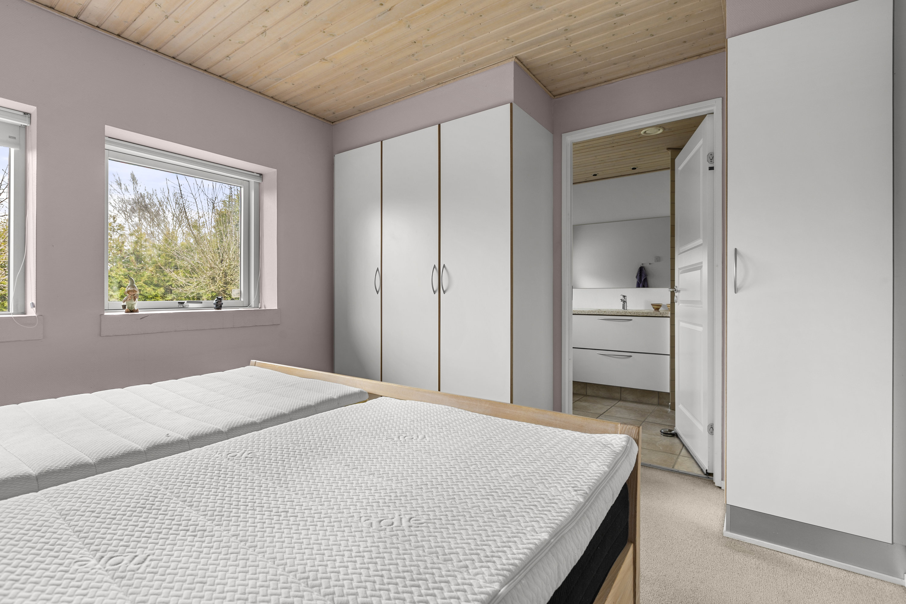 Fremhævet værelse billede i fuldskærmstilstand. Billede af Skuldelevvej 25B, 4050 Skibby