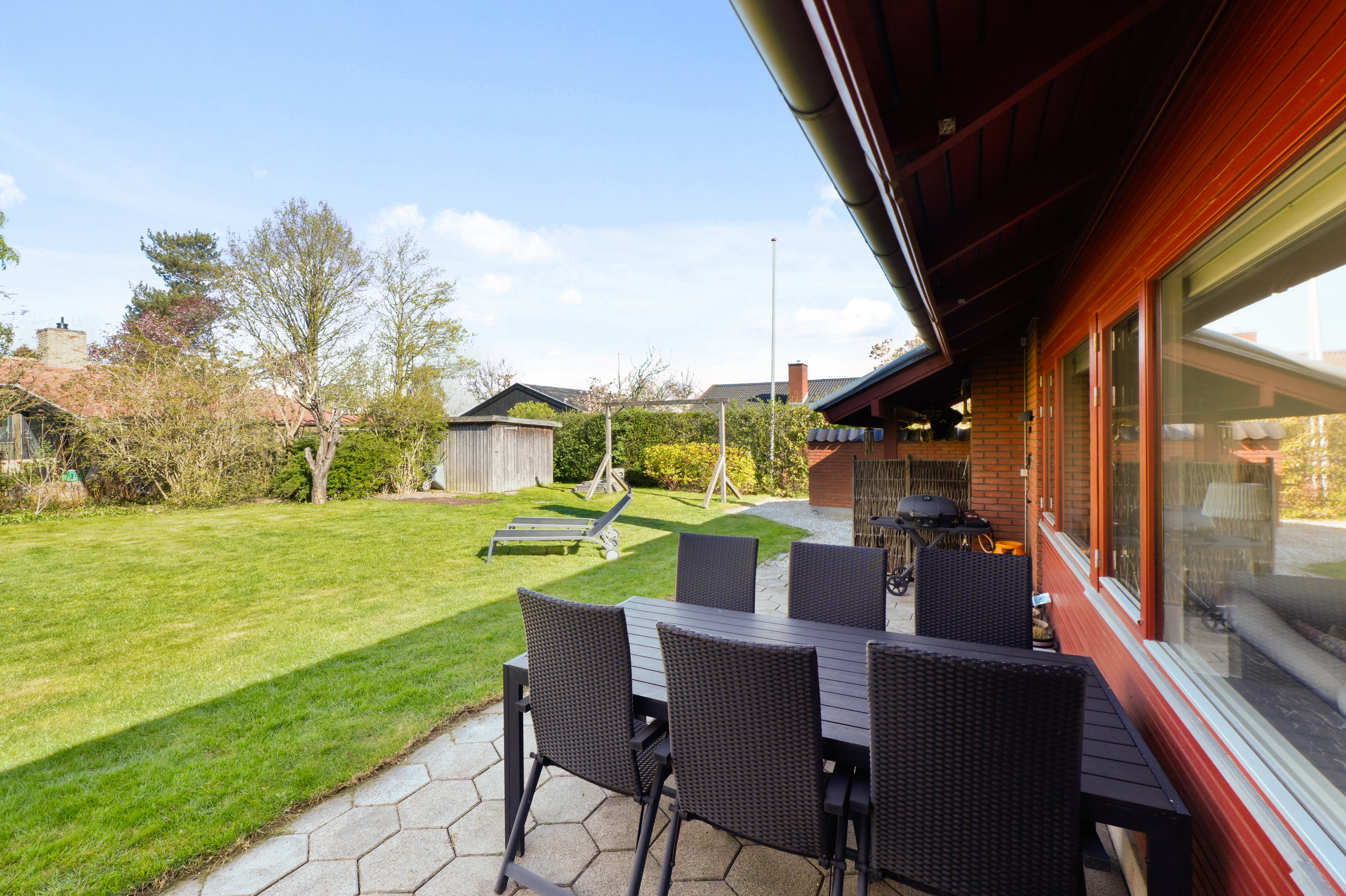 Fremhævet terrasse billede i fuldskærmstilstand. Billede af Axel Juels Alle 86, 2750 Ballerup