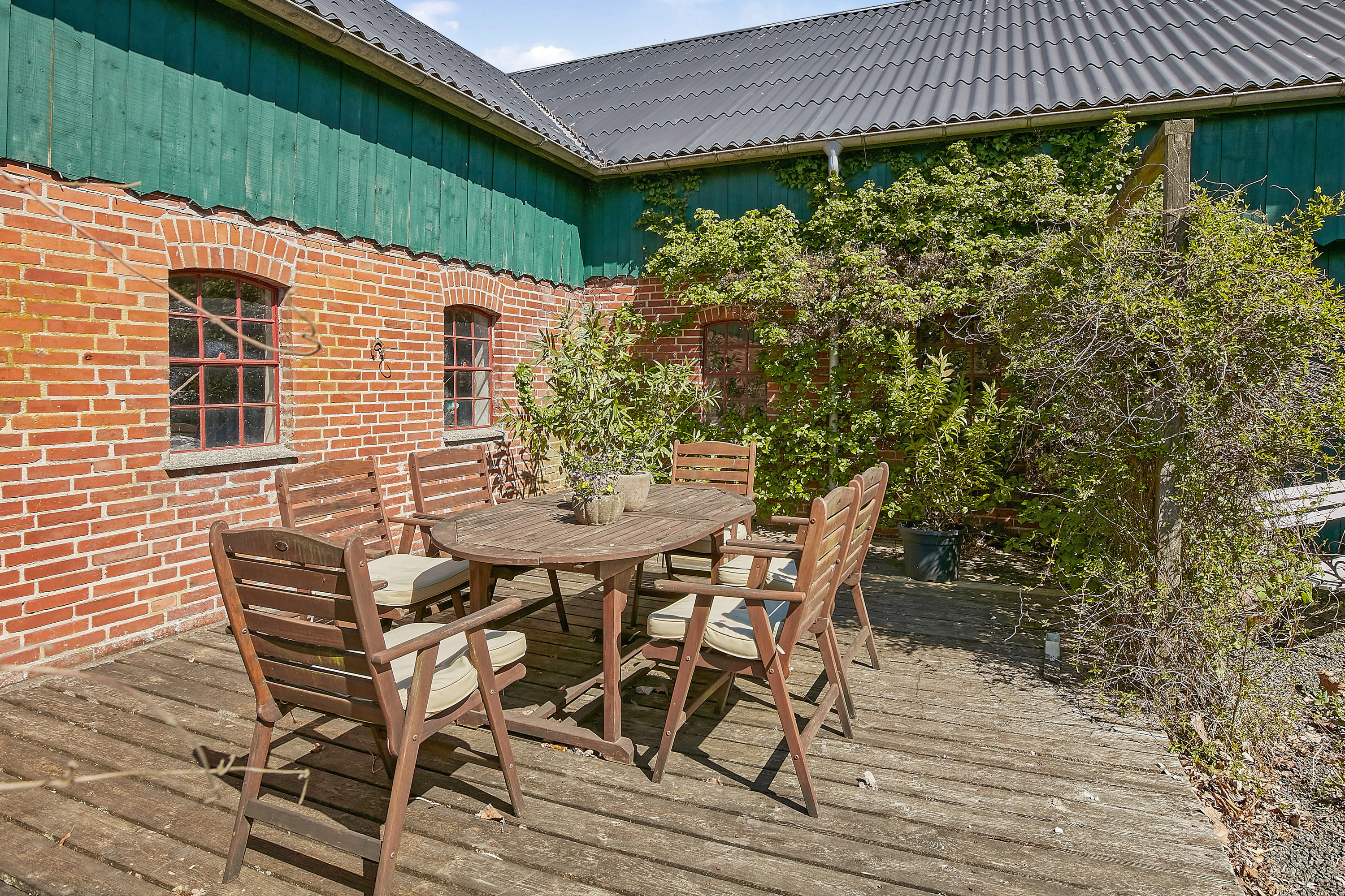 Fremhævet terrasse billede i fuldskærmstilstand. Billede af Gl Århusvej 29, Åes, 8700 Horsens