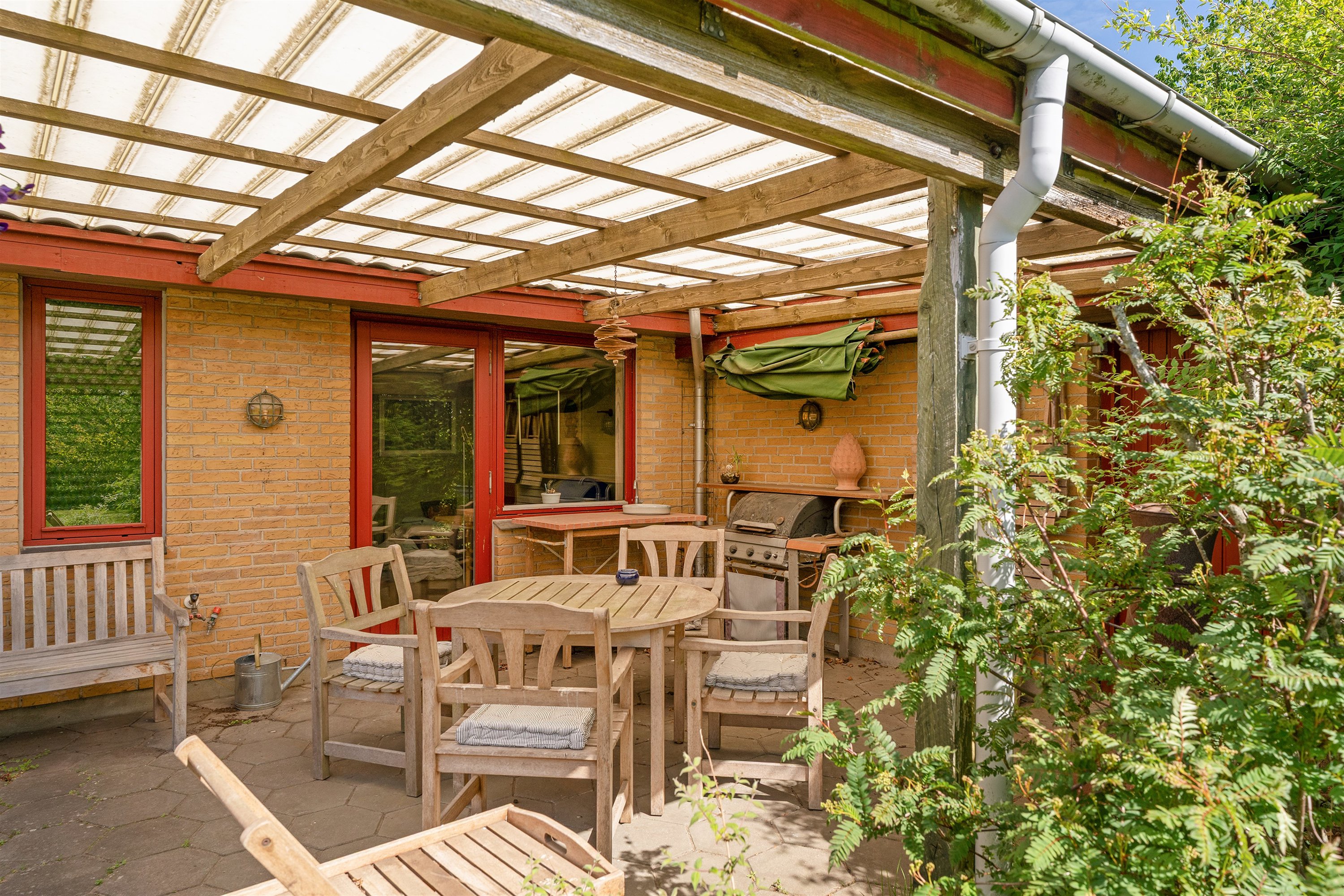 Fremhævet overdækket terrasse billede i fuldskærmstilstand. Billede af Mølleparken 178, 7190 Billund