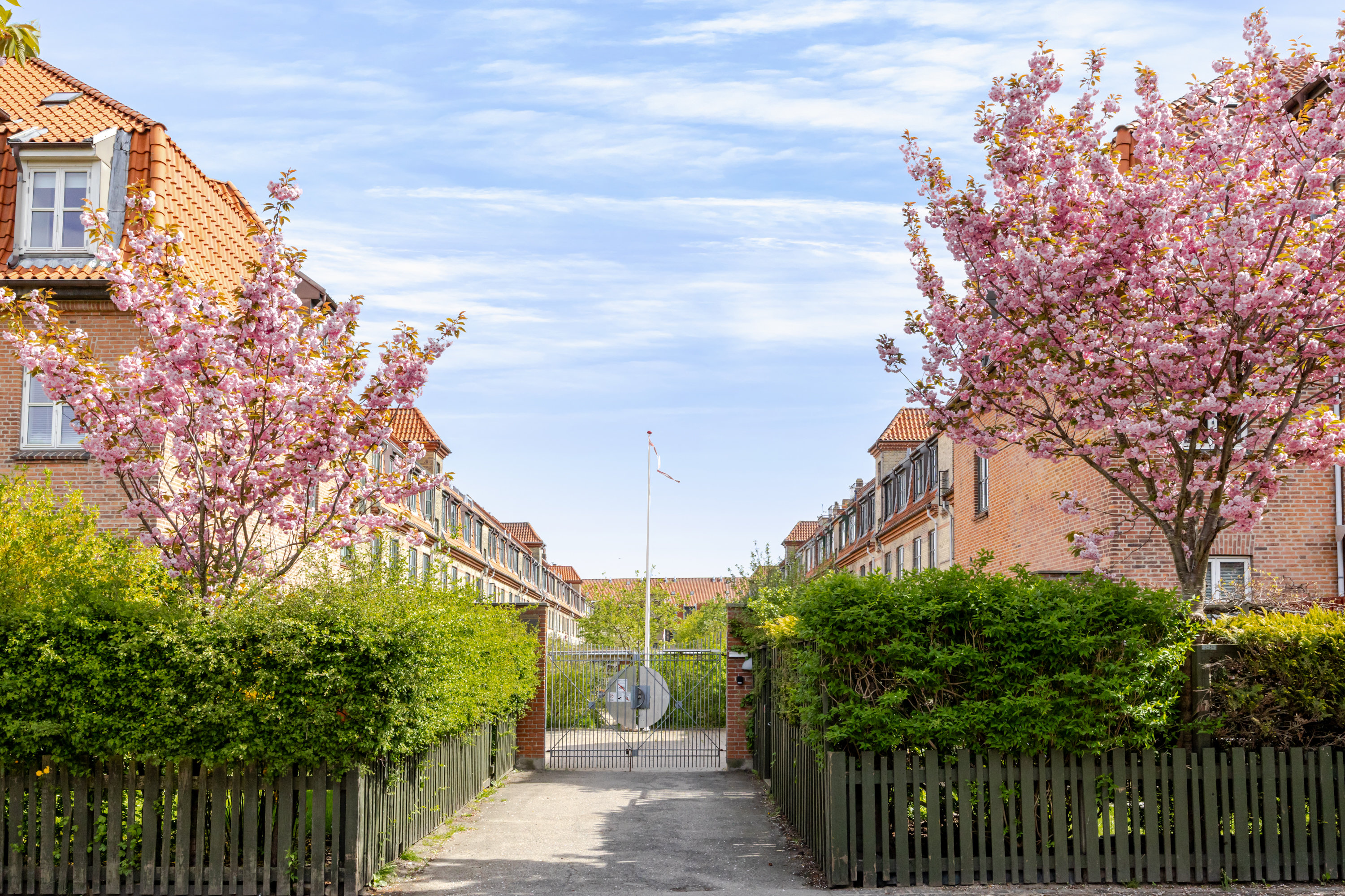 Fremhævet andet billede i fuldskærmstilstand. Billede af P. Knudsens Gade 12, 2. th., 2450 København SV