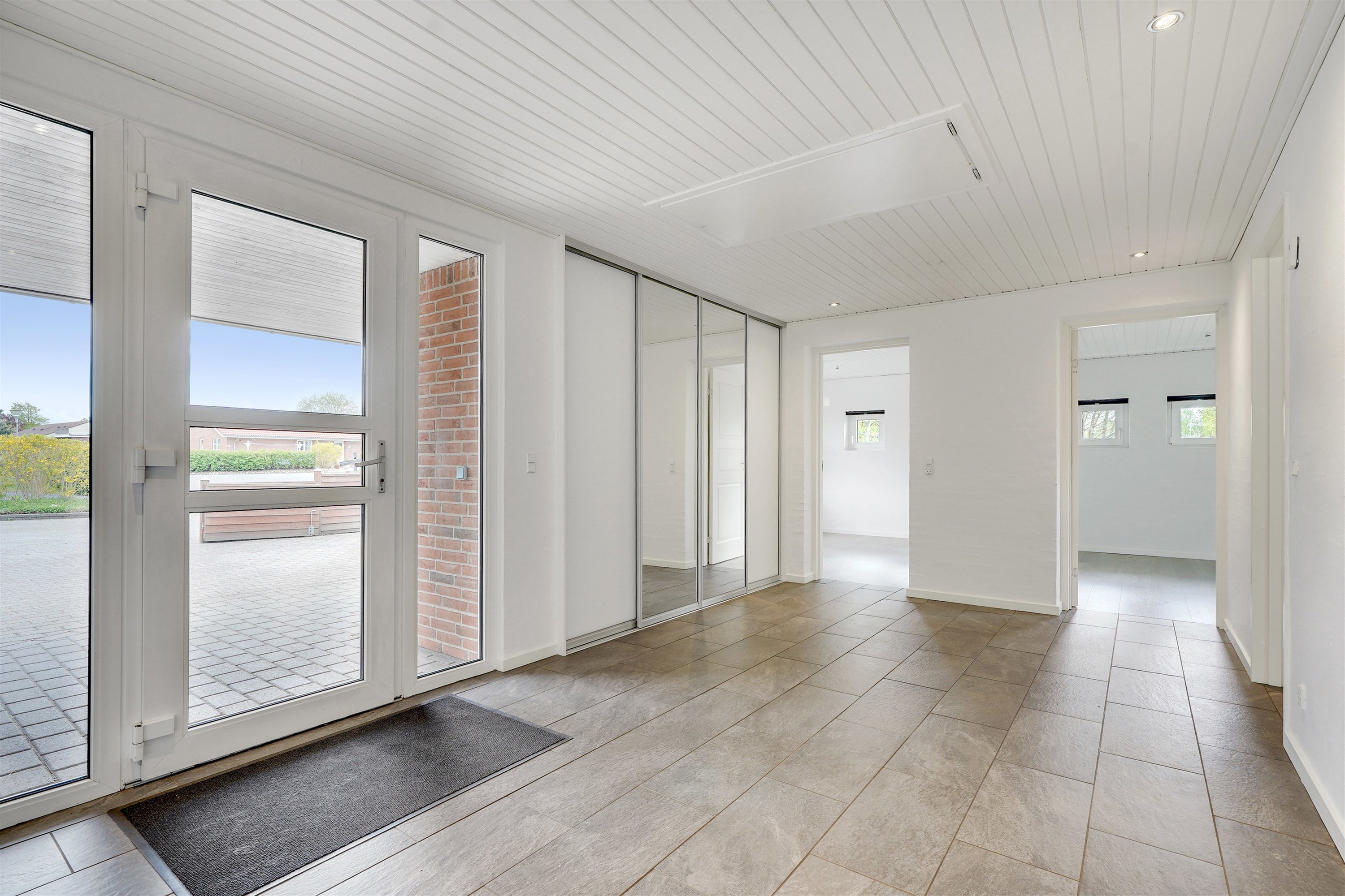 Miniaturebillede 1: hall. Billede af Mølleparken 344, 7190 Billund