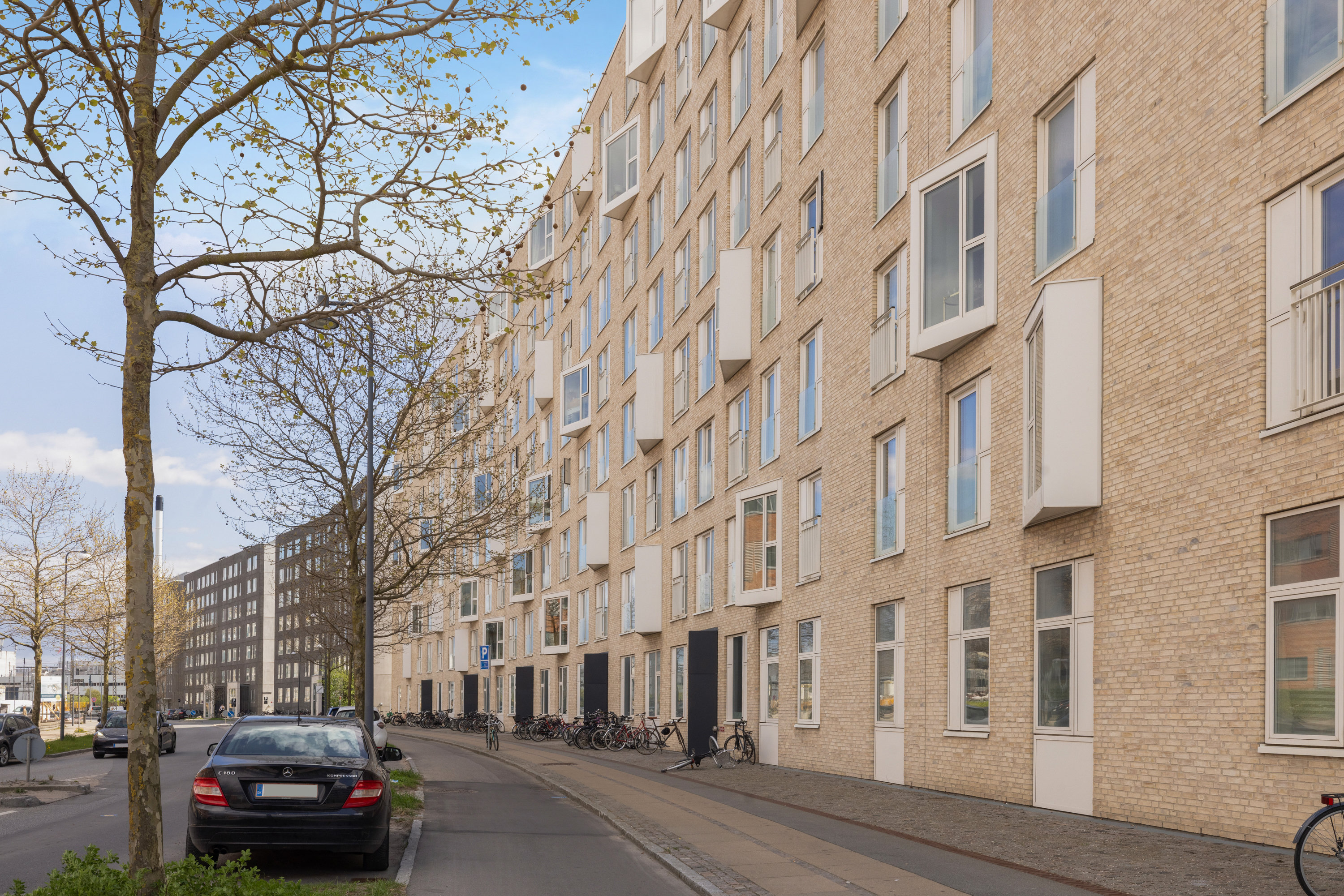 Fremhævet facade billede i fuldskærmstilstand. Billede af Teglholmsgade 12C, 6. th., 2450 København SV