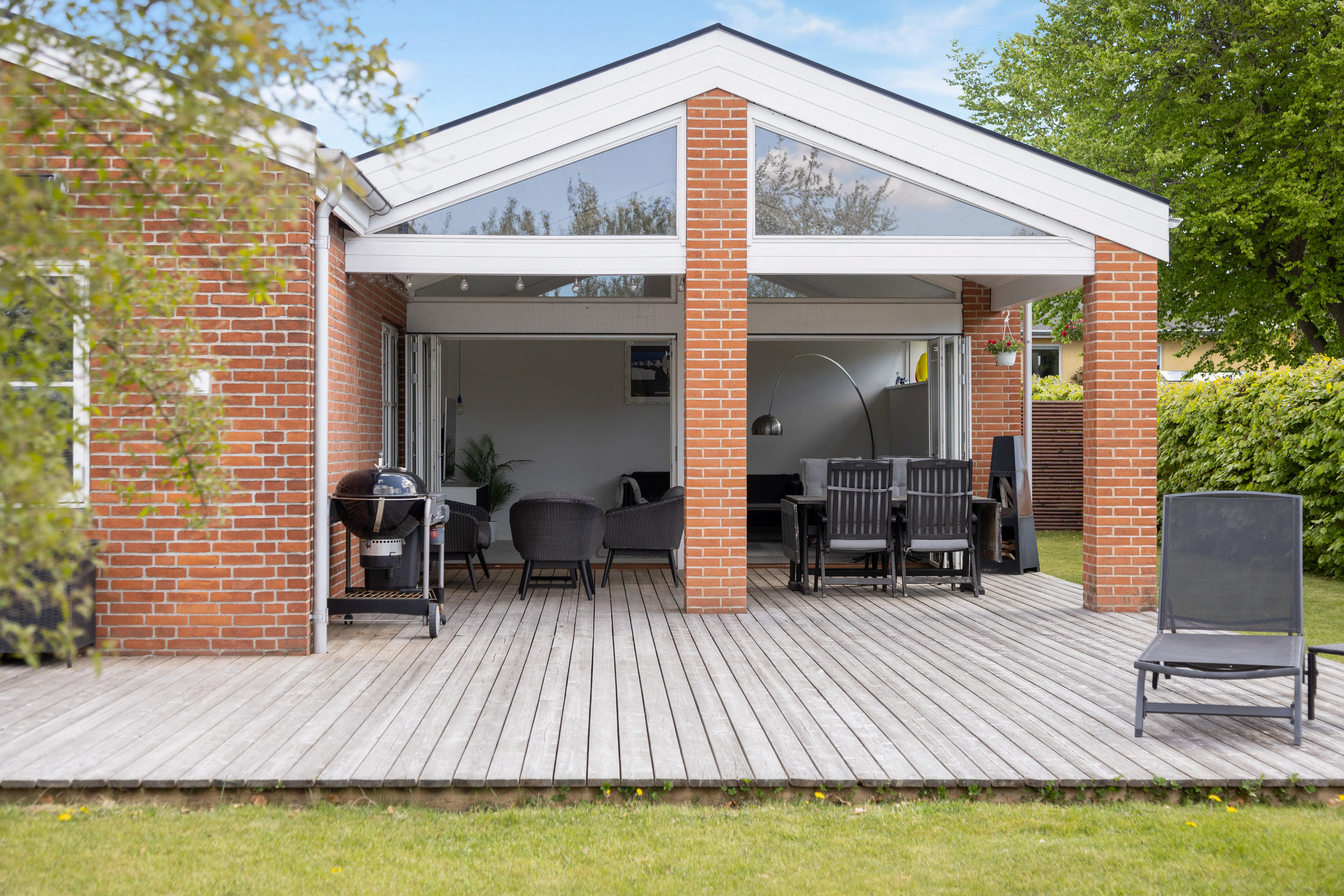 Fremhævet overdækket terrasse billede i fuldskærmstilstand. Billede af Aktæons Alle 8, 2650 Hvidovre