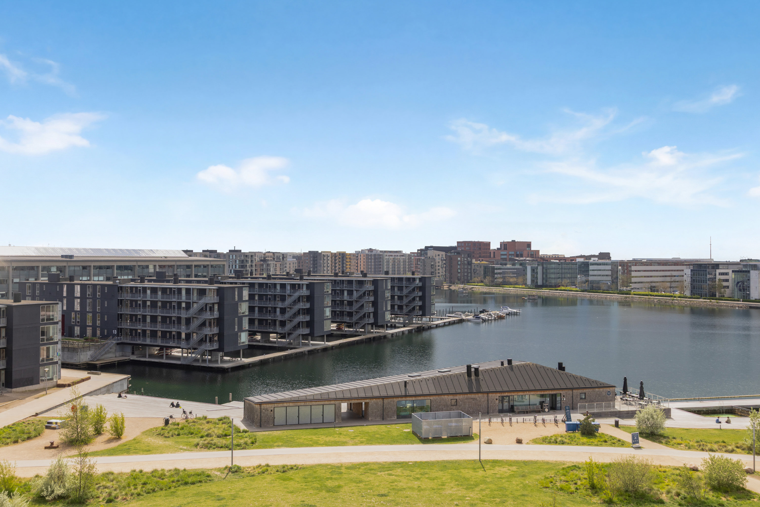 Fremhævet gårdmiljø billede i fuldskærmstilstand. Billede af Teglholmsgade 12C, 6. th., 2450 København SV