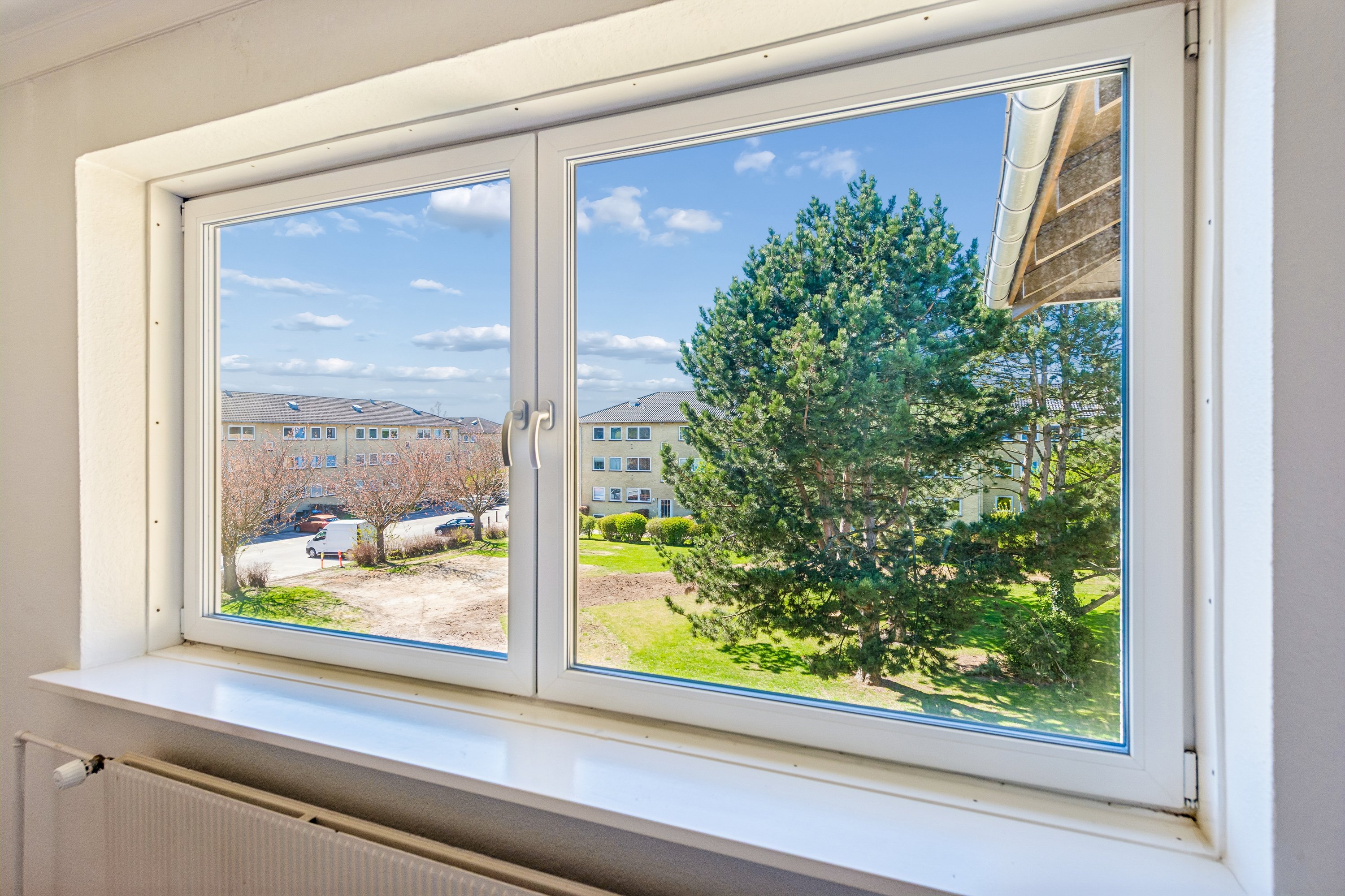 Fremhævet udsigt billede i fuldskærmstilstand. Billede af Lindevangshusene 64, 2. th., 2630 Taastrup