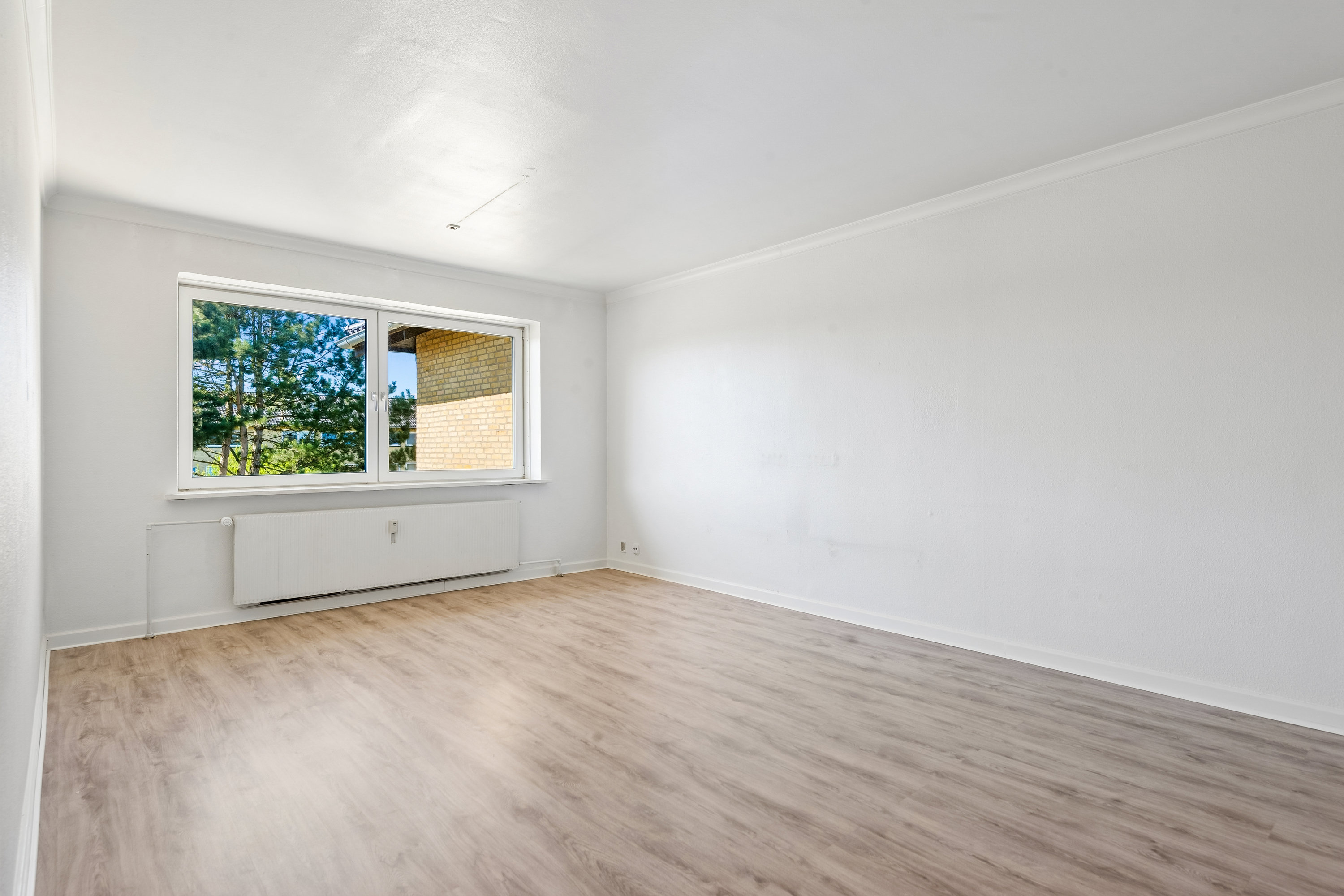 Fremhævet værelse billede i fuldskærmstilstand. Billede af Lindevangshusene 64, 2. th., 2630 Taastrup