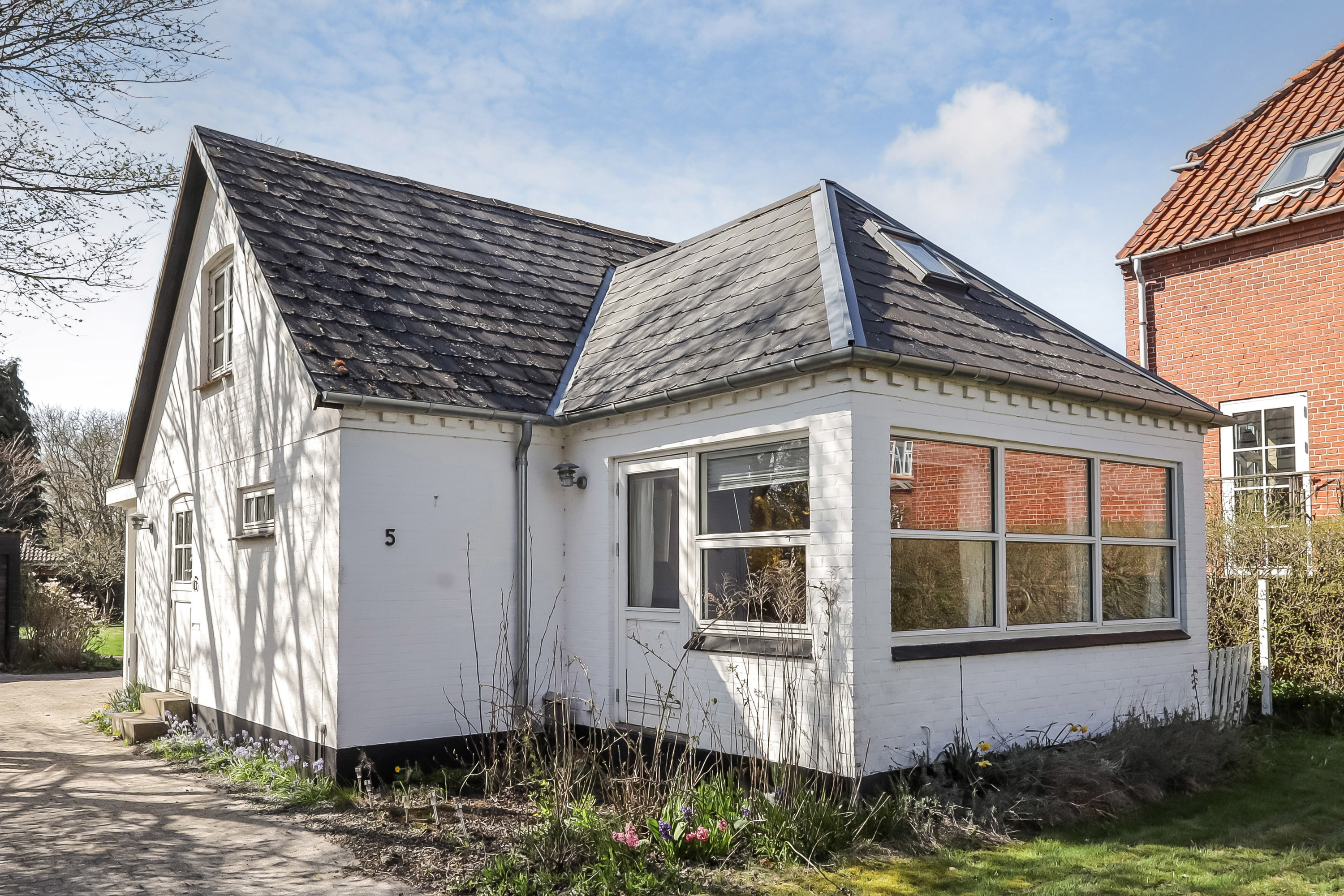 Fremhævet ejendommen billede i fuldskærmstilstand. Billede af Kobberbæksvej 5, 5700 Svendborg