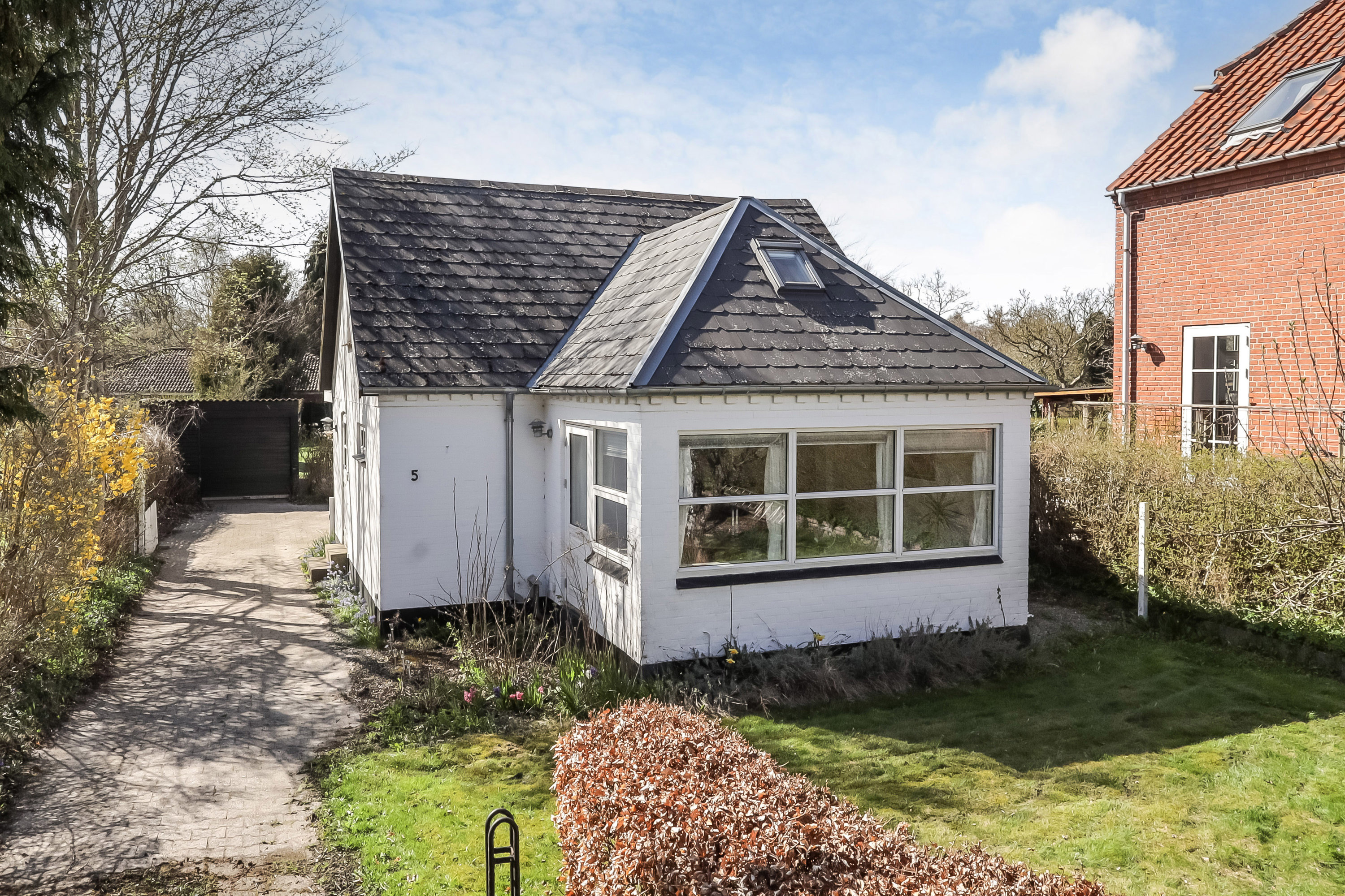 Fremhævet ejendommen billede i fuldskærmstilstand. Billede af Kobberbæksvej 5, 5700 Svendborg