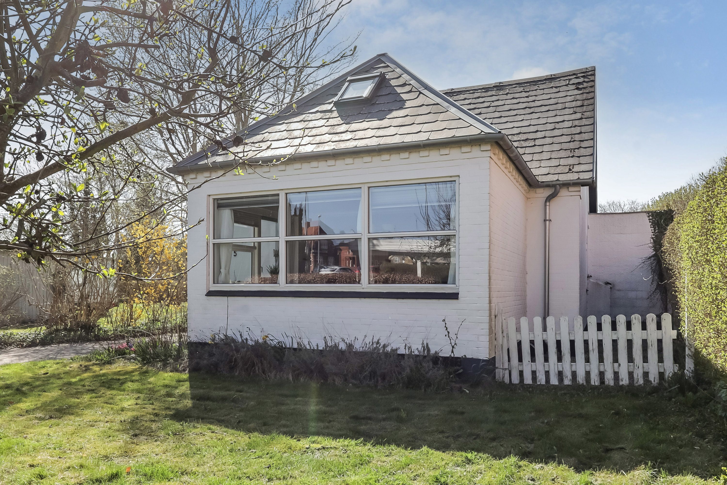 Fremhævet ejendommen billede i fuldskærmstilstand. Billede af Kobberbæksvej 5, 5700 Svendborg