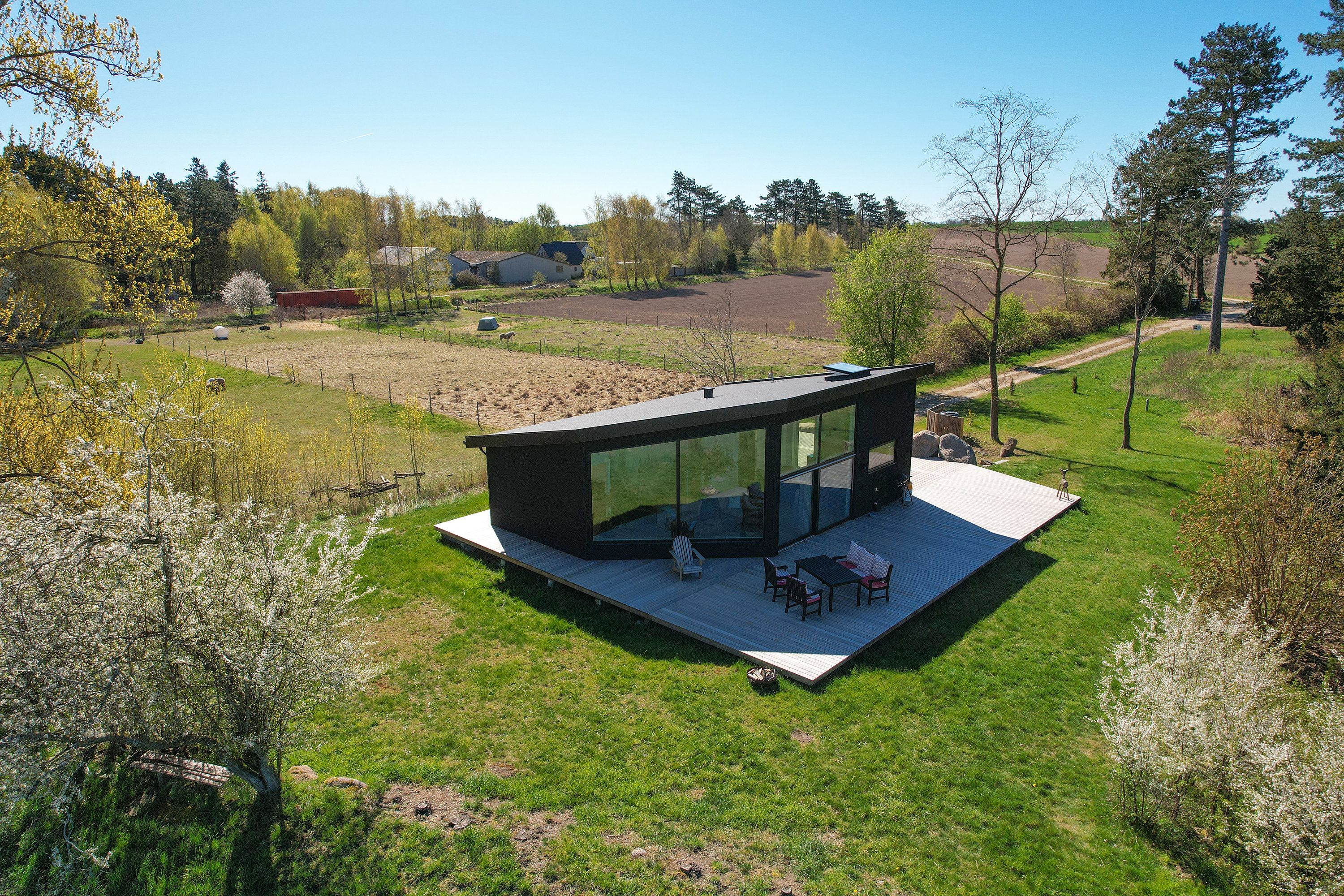 Fremhævet ejendommen billede i fuldskærmstilstand. Billede af Ll Troldmosevej 4, Venslev, 4050 Skibby