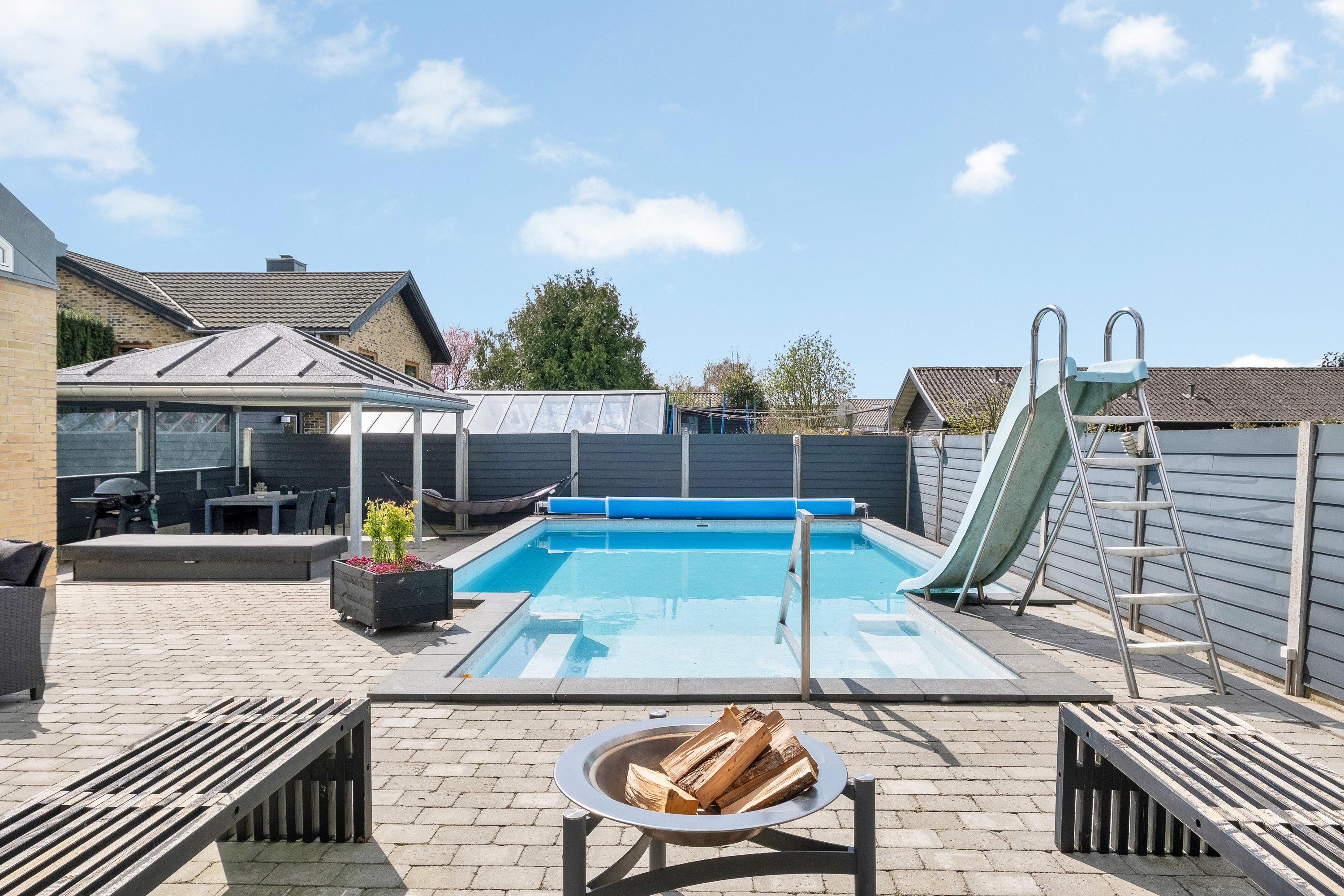 Fremhævet terrasse billede i fuldskærmstilstand. Billede af Trojavej 14, Hårup, 8530 Hjortshøj