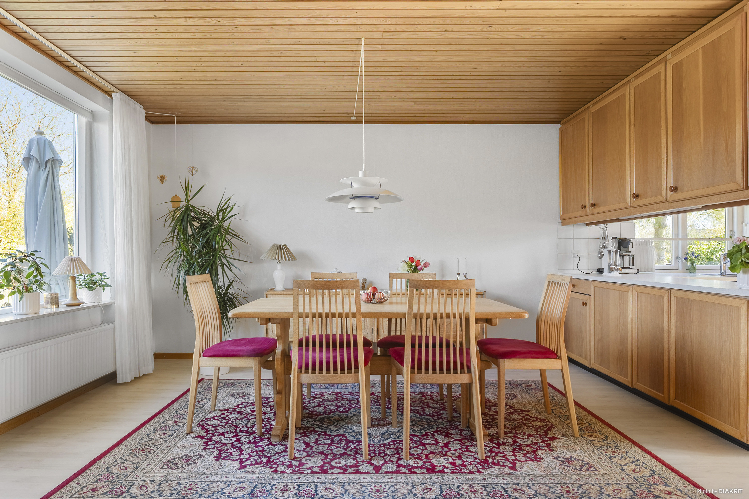 Fremhævet spisestue billede i fuldskærmstilstand. Billede af Højskolevej 1, 4600 Køge