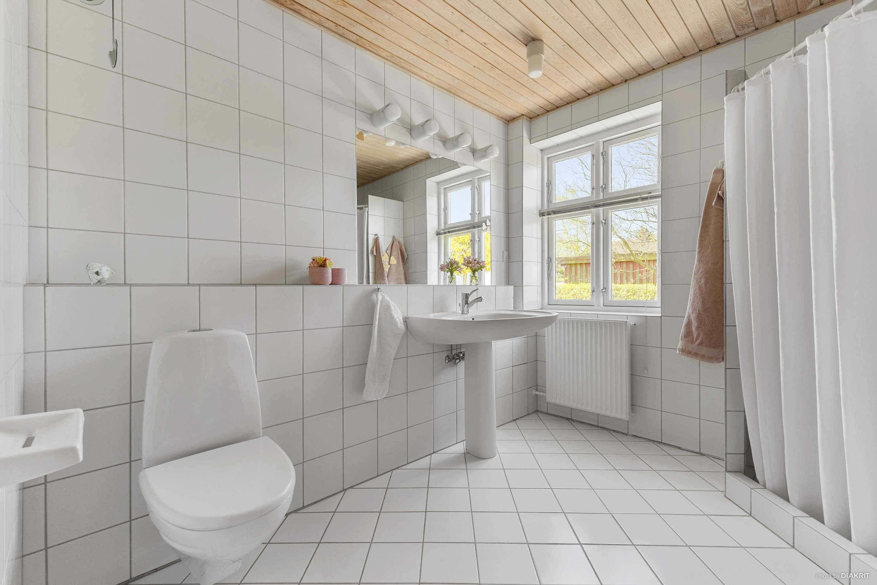 Fremhævet badeværelse billede i fuldskærmstilstand. Billede af Højskolevej 1, 4600 Køge