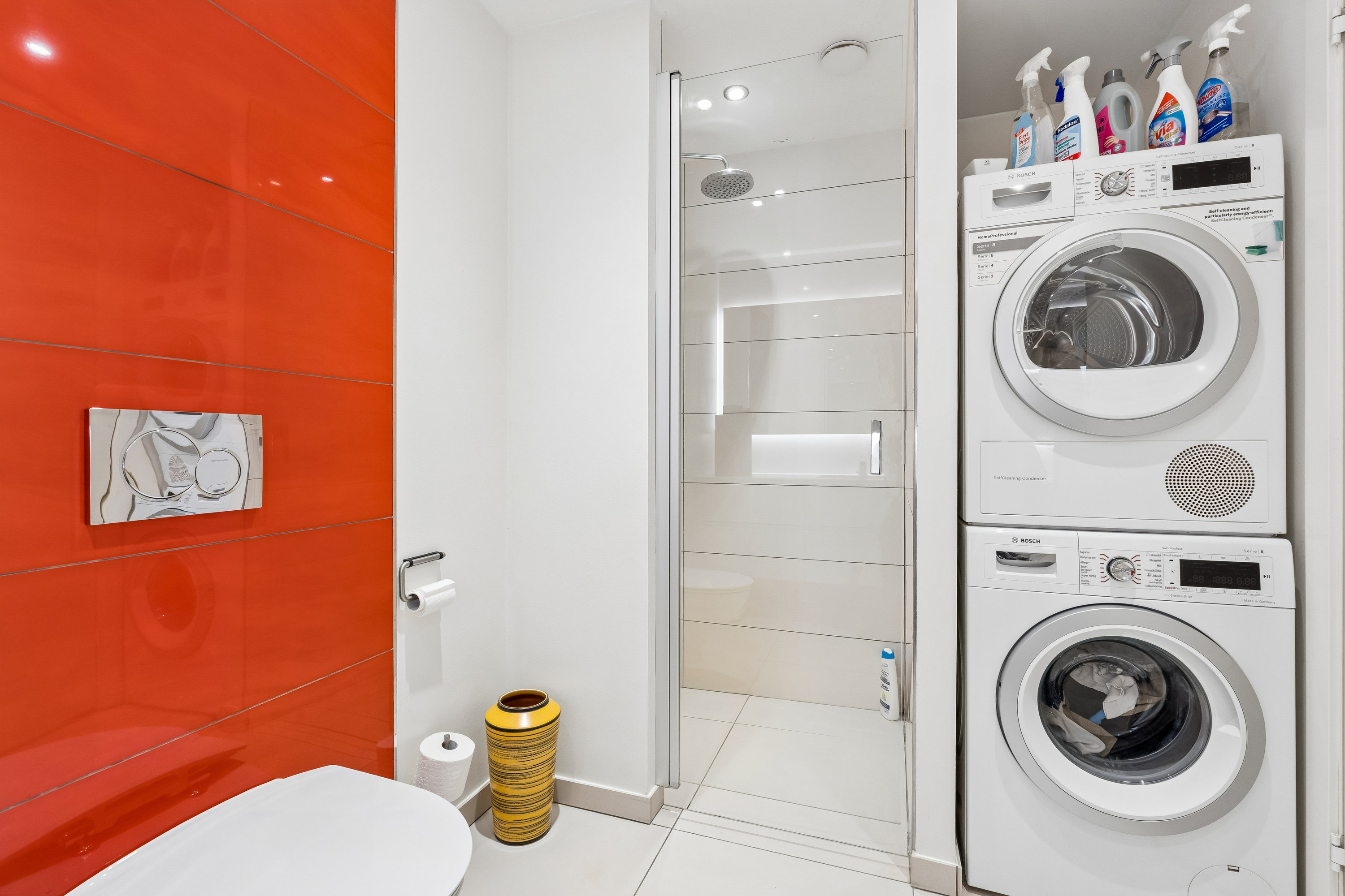 Fremhævet badeværelse billede i fuldskærmstilstand. Billede af Østre Havnegade 46, 1. th., 9000 Aalborg