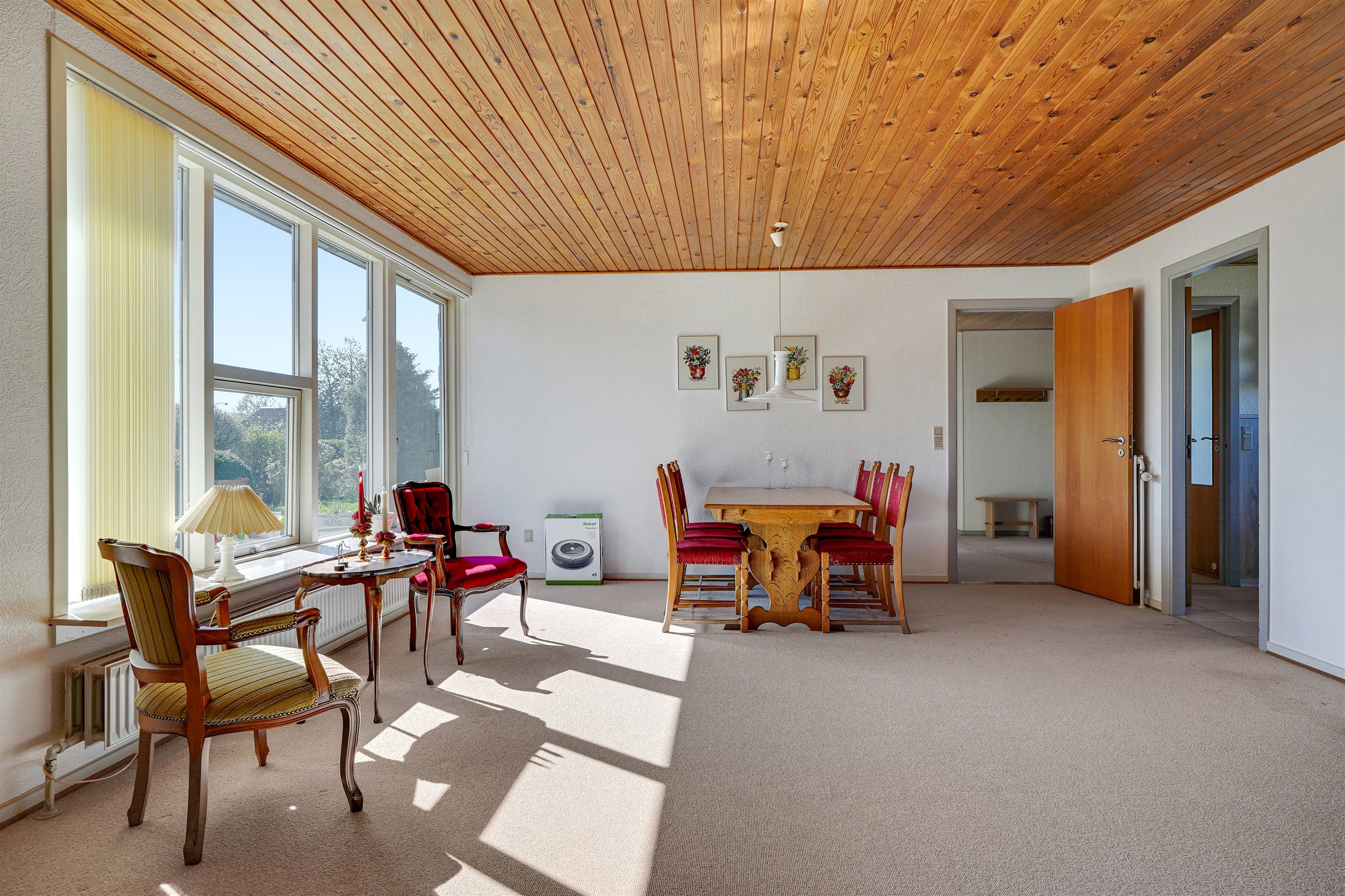 Fremhævet stue billede i fuldskærmstilstand. Billede af Egevænget 213, 7190 Billund