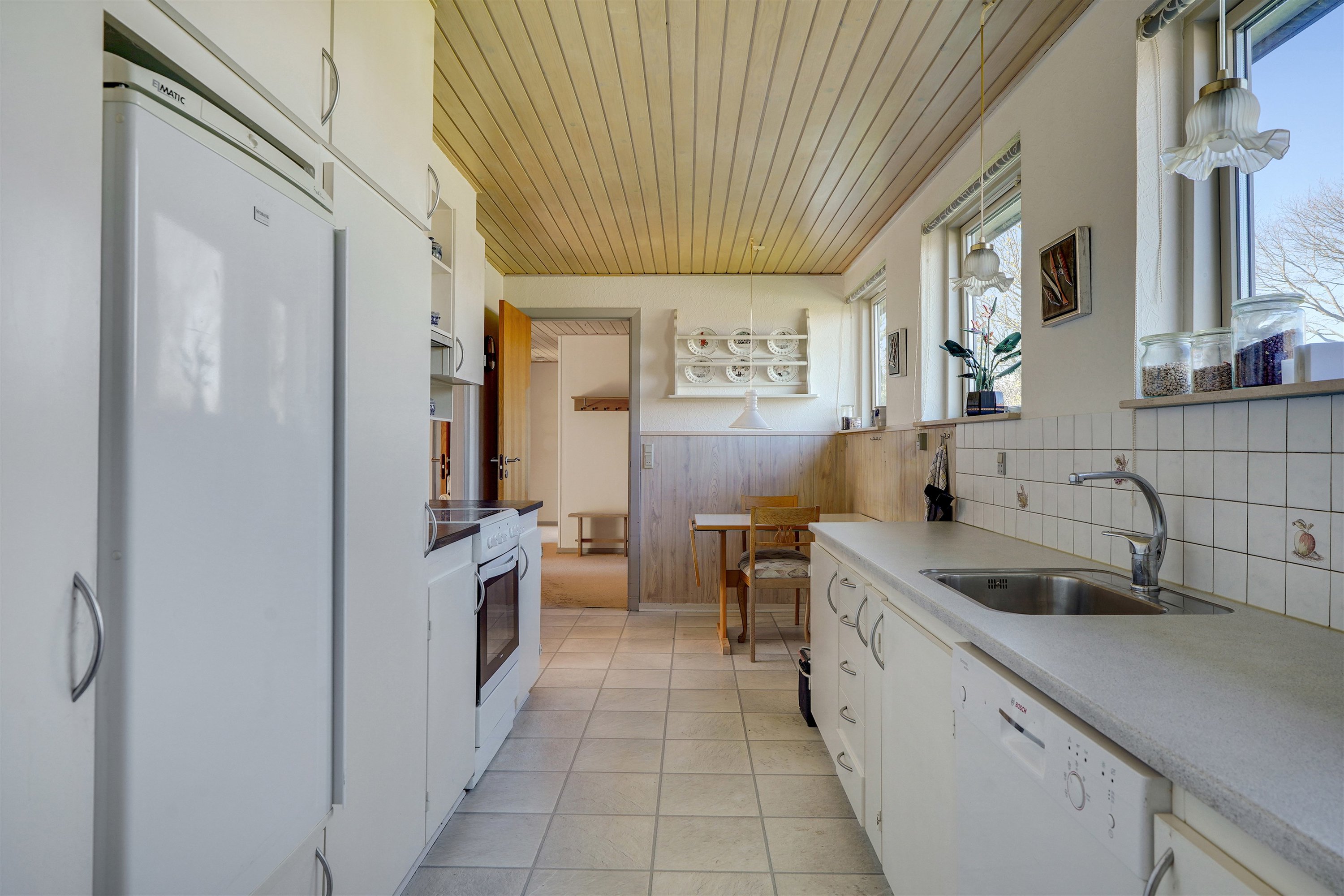 Fremhævet køkken billede i fuldskærmstilstand. Billede af Egevænget 213, 7190 Billund