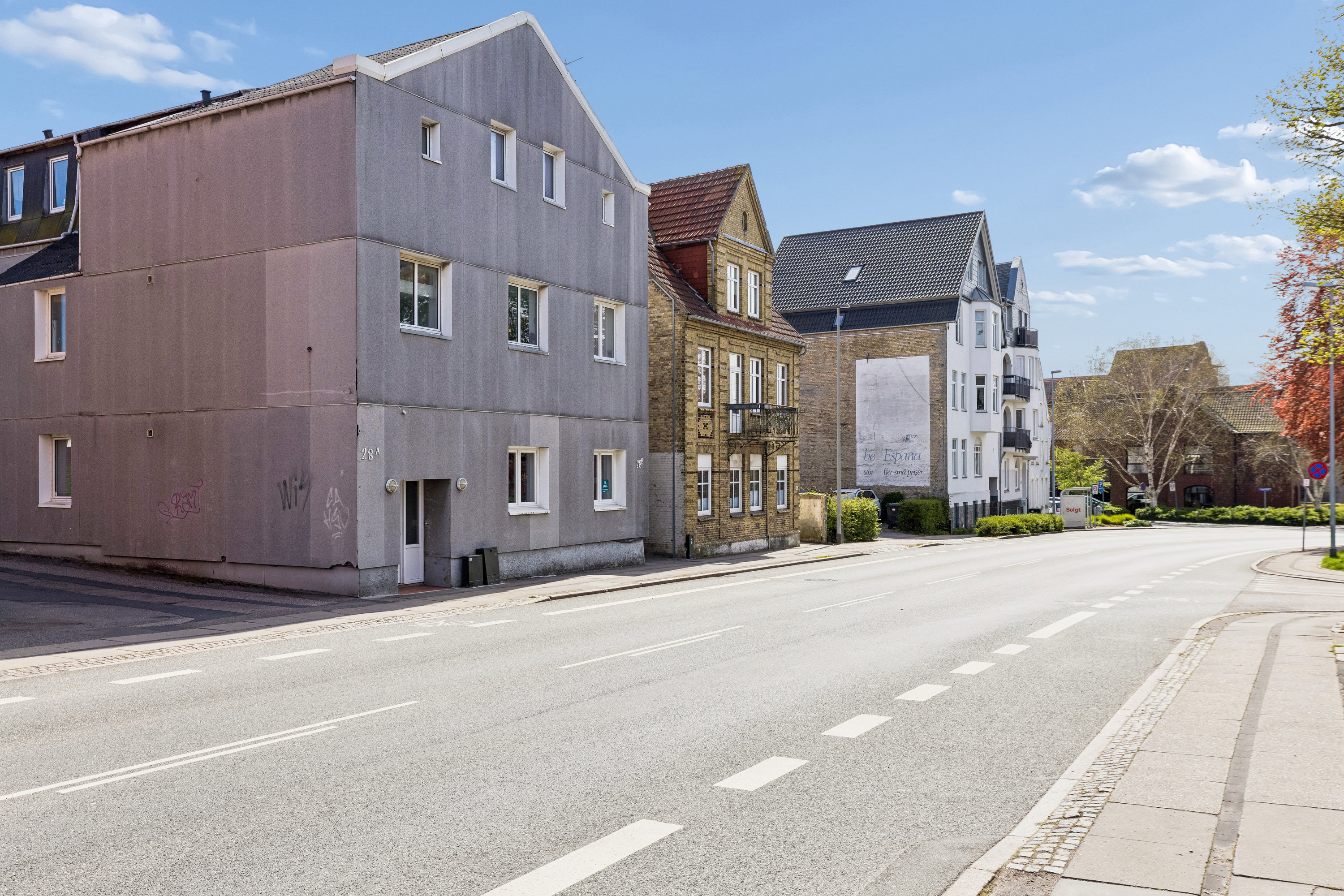 Fremhævet andet billede i fuldskærmstilstand. Billede af Løkken 28B, 2. th., 6400 Sønderborg