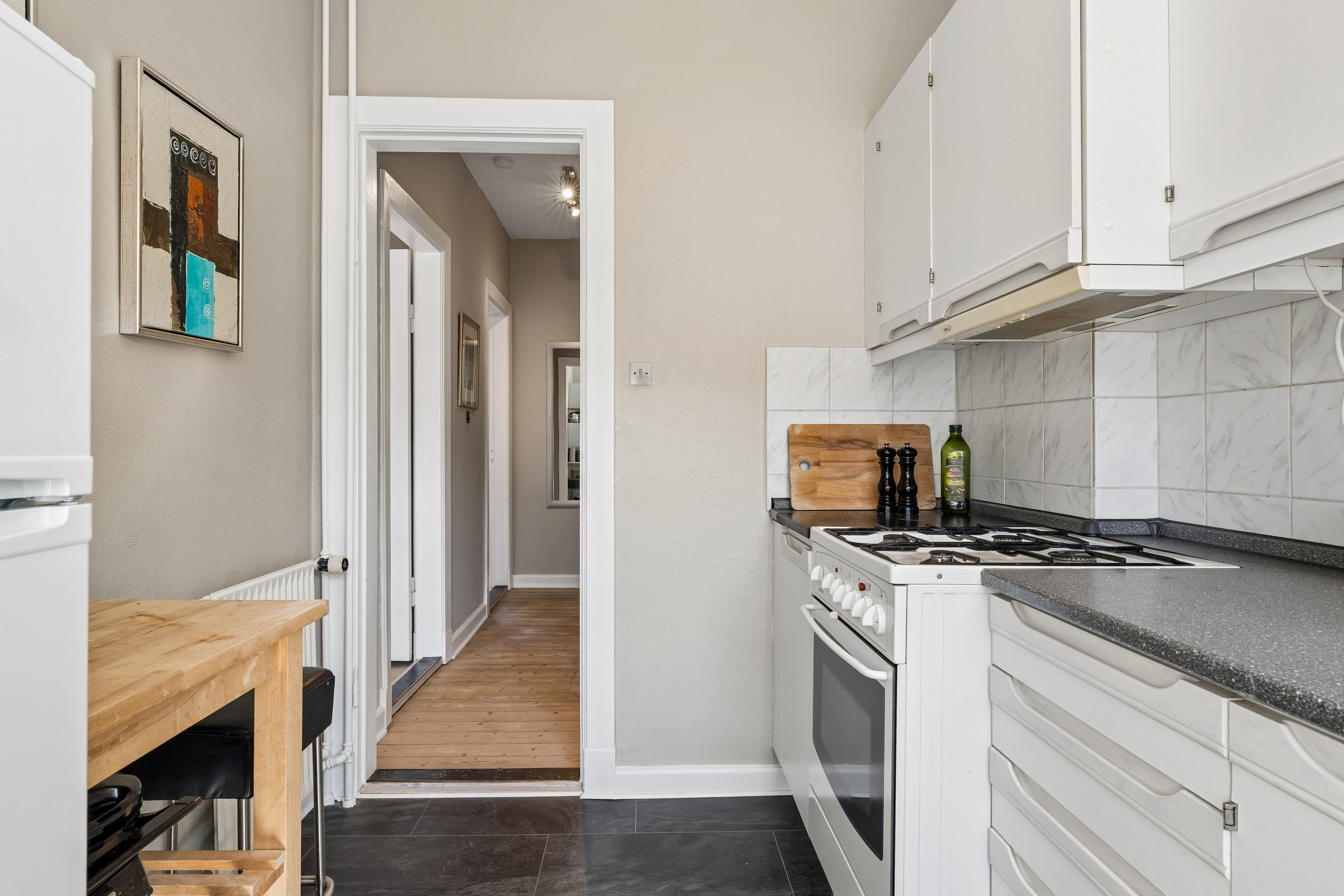 Fremhævet køkken billede i fuldskærmstilstand. Billede af Samsøgade 12, 3. th., 9000 Aalborg