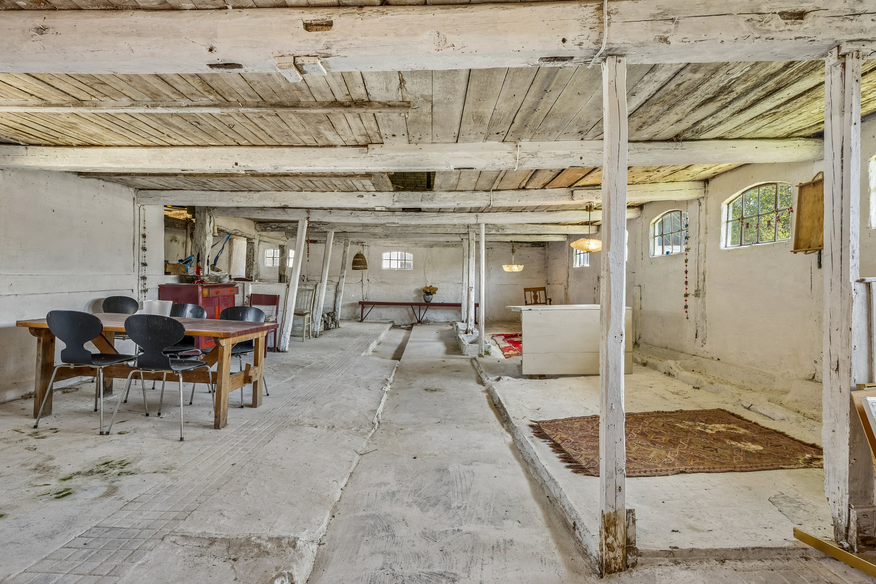 Fremhævet stald billede i fuldskærmstilstand. Billede af Strandvejen 52, Reersø, 4281 Gørlev