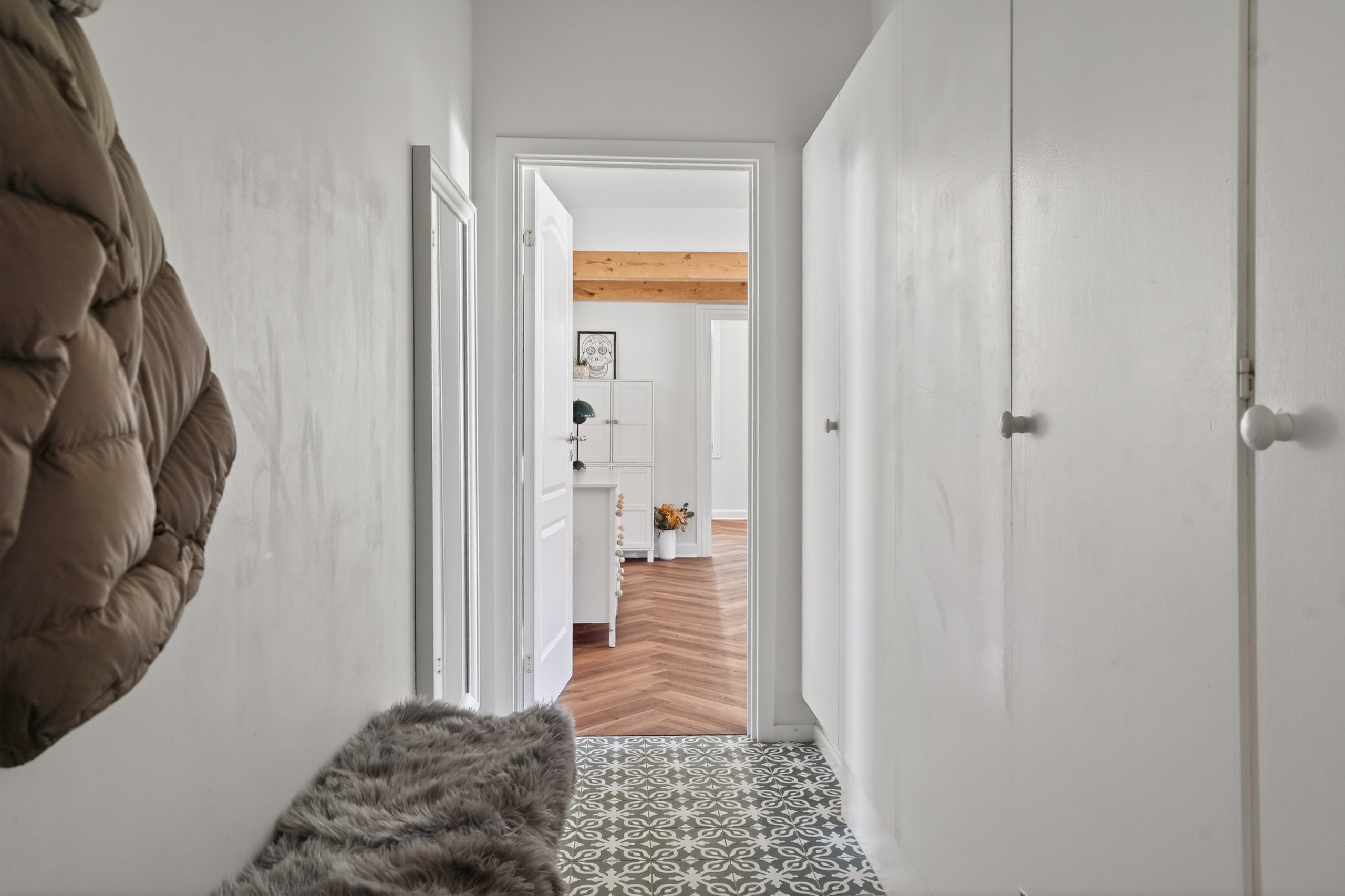 Miniaturebillede 1: entré. Billede af Slangerupgade 4, 1. 6., 3400 Hillerød